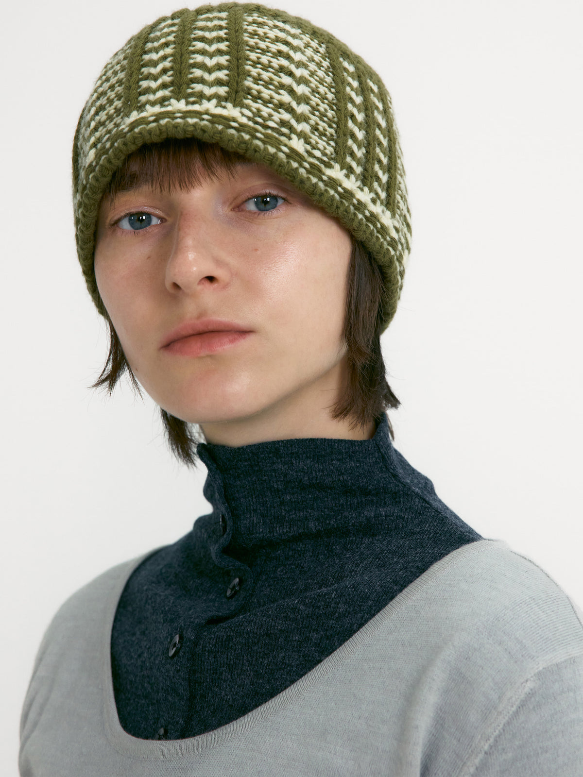 Low Classic Jacquard Knit Beanie Khaki