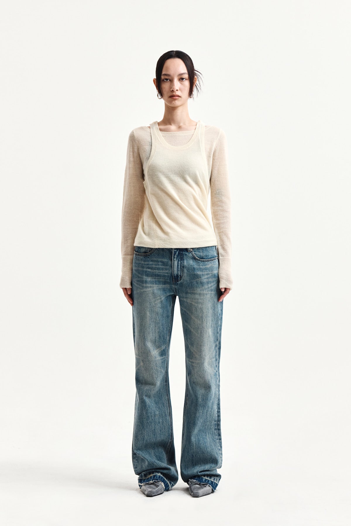 [matinkim] WASHED POINT BOOTS CUT DENIM PANTS IN BLUE