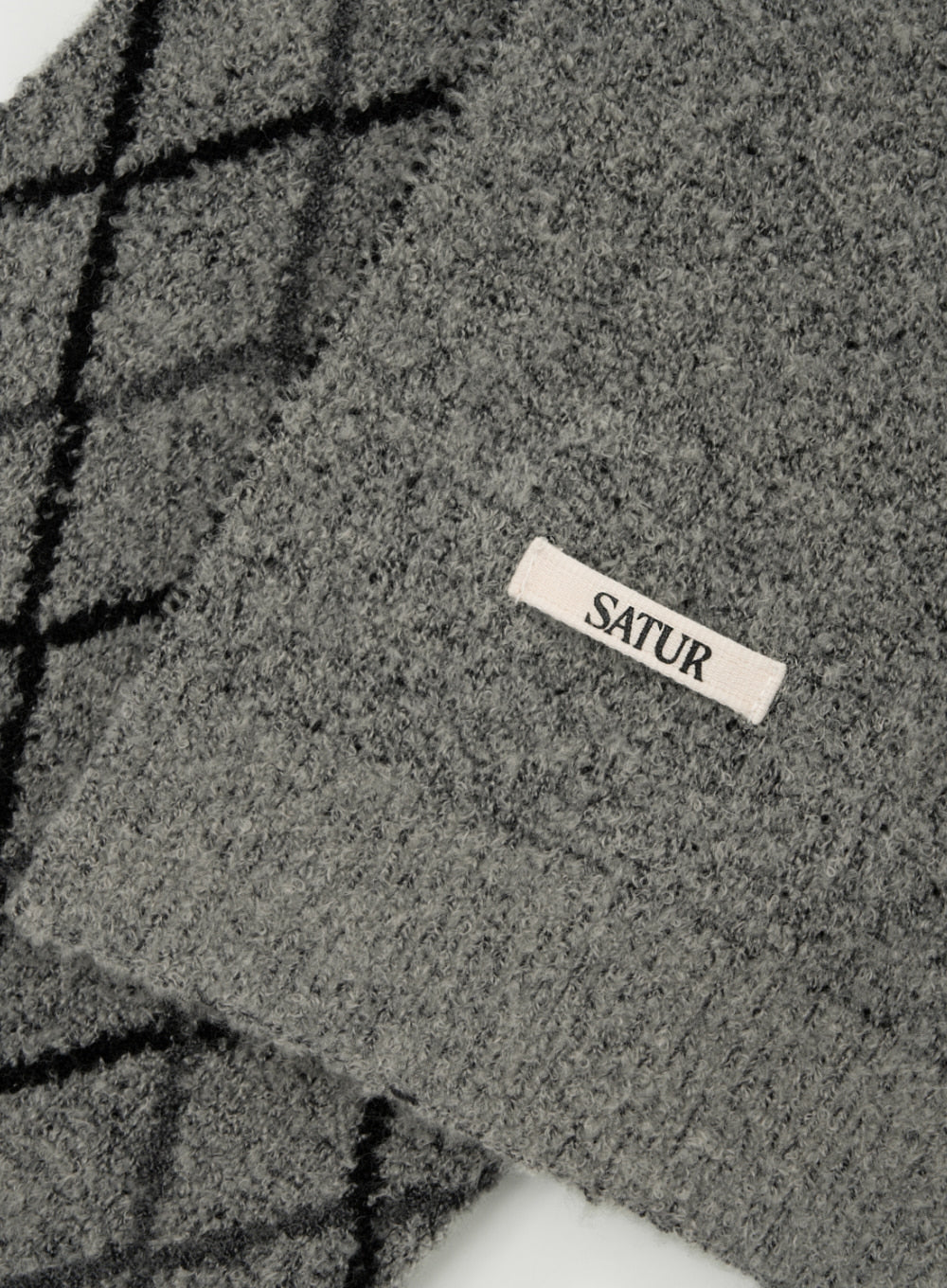 [satur] Argyle Muffler - Charcoal