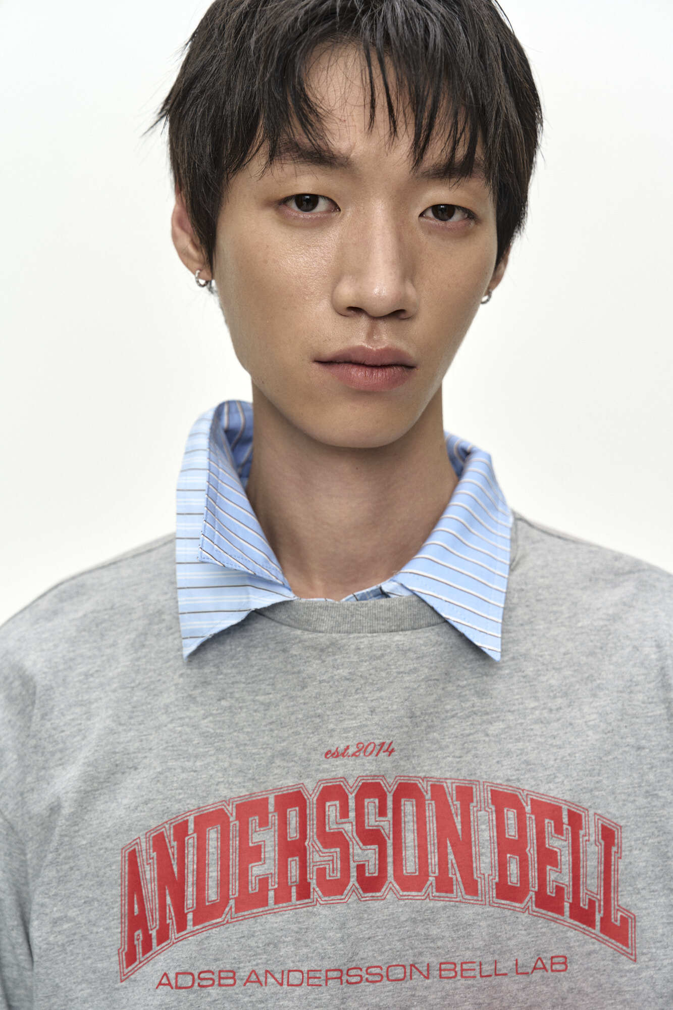 Andersson Bell Ribbon Embroidery Spray T-Shirt