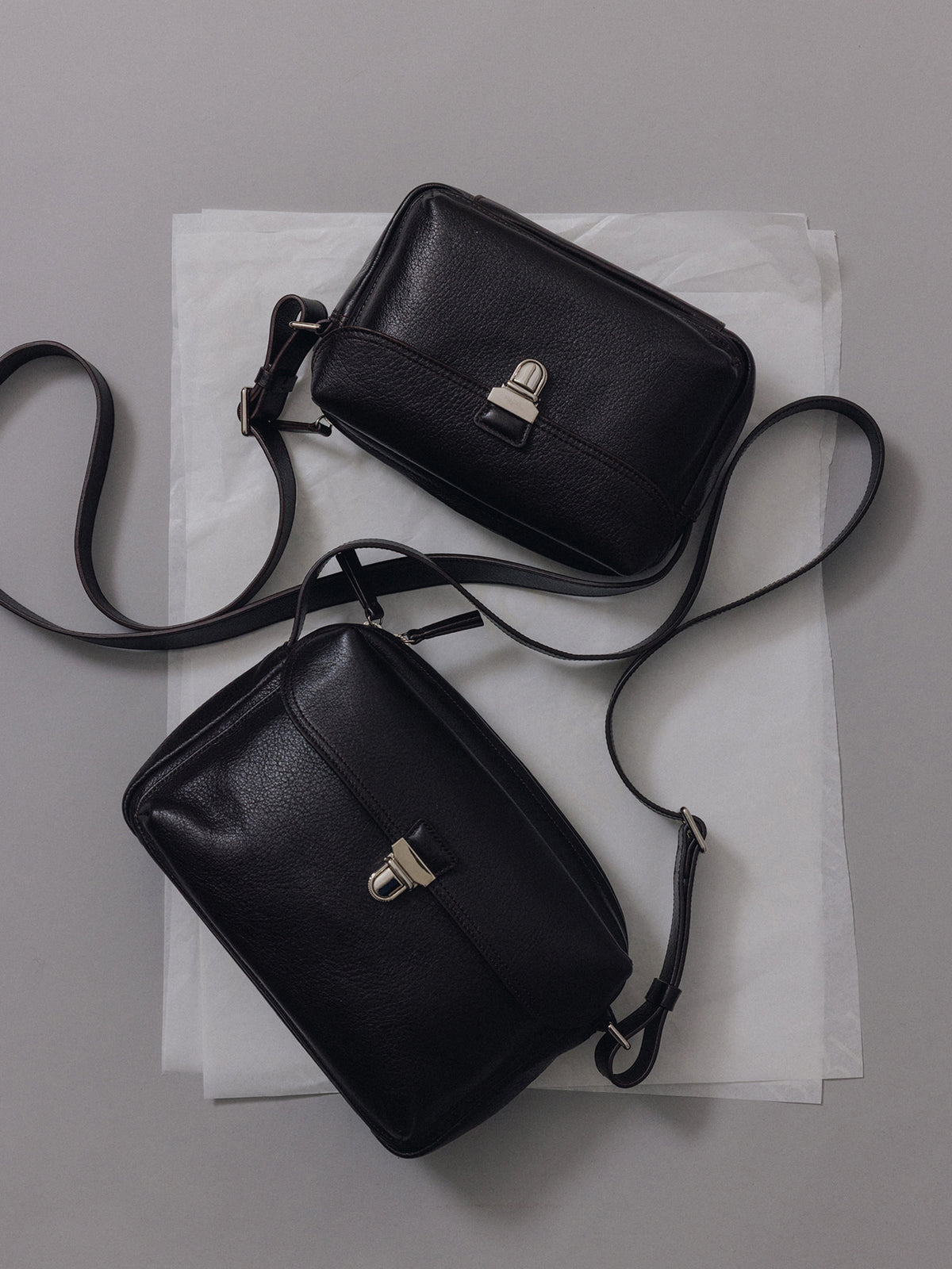 Nothing Written Petit frame mini bag (Dark brownie)