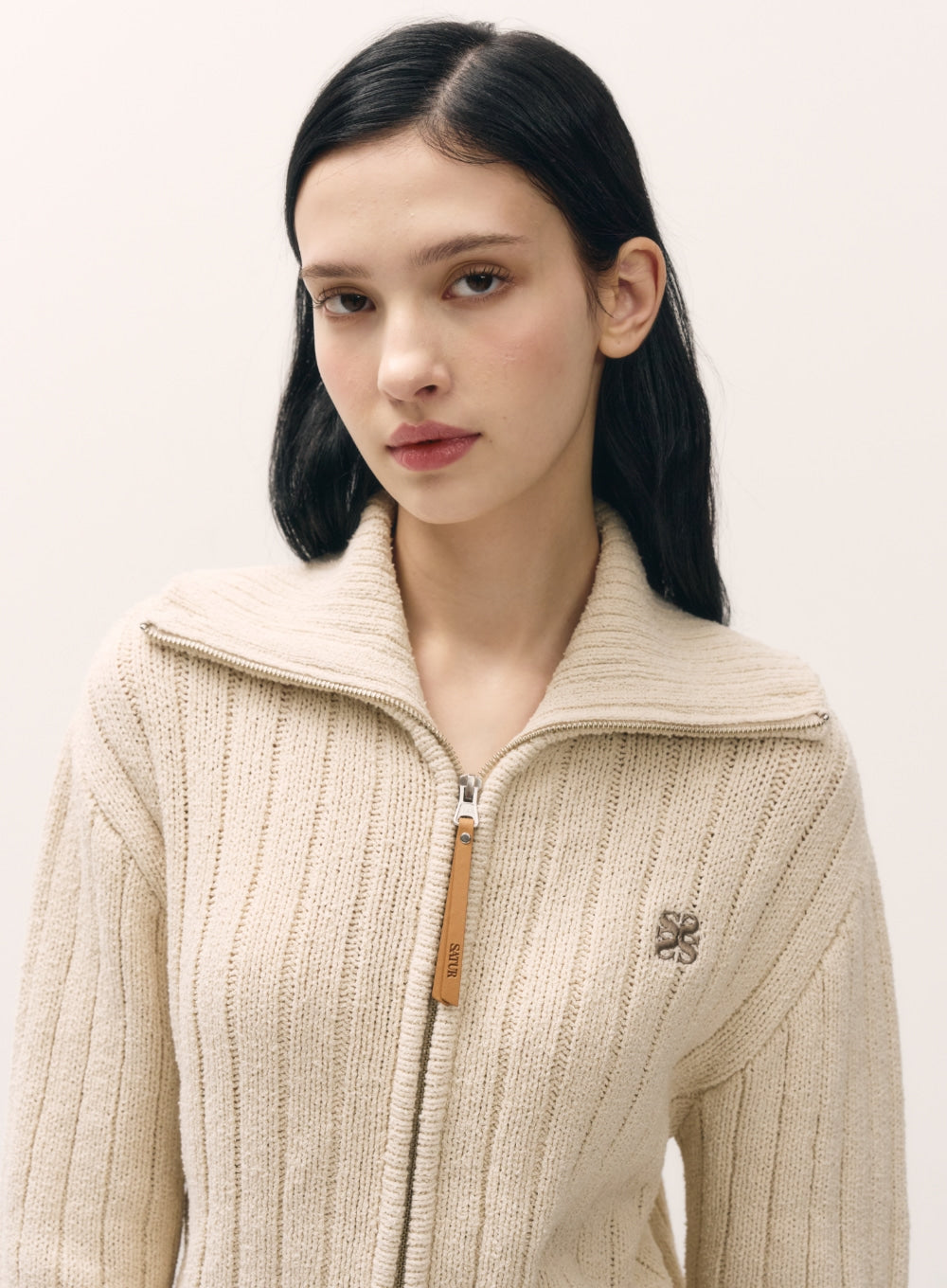 [satur] (W) Faro Boucle Knit Zip-up - Cream