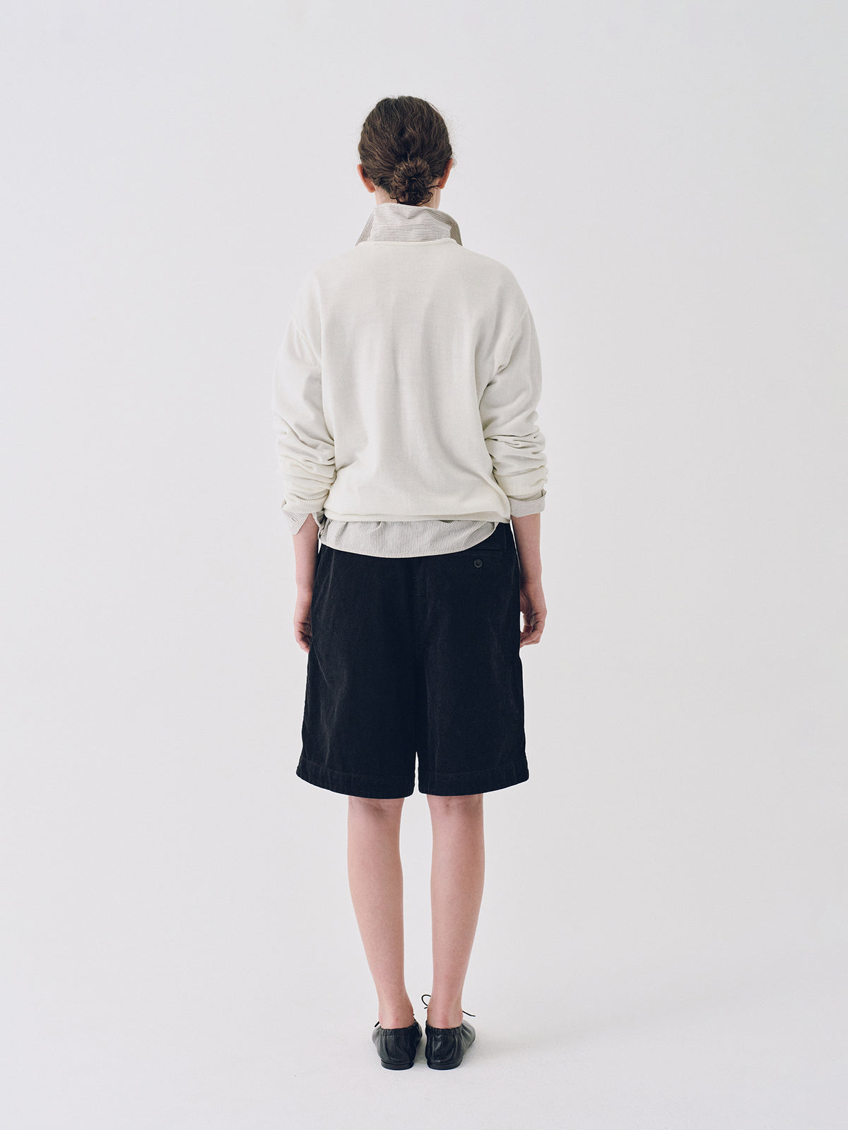Nothing Written Charlotte v-neck pullover (Clean White)