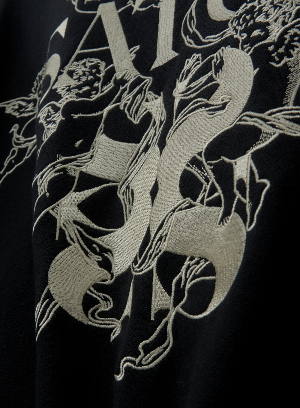 [satur] Angel Graphic Sweatshirt - Black