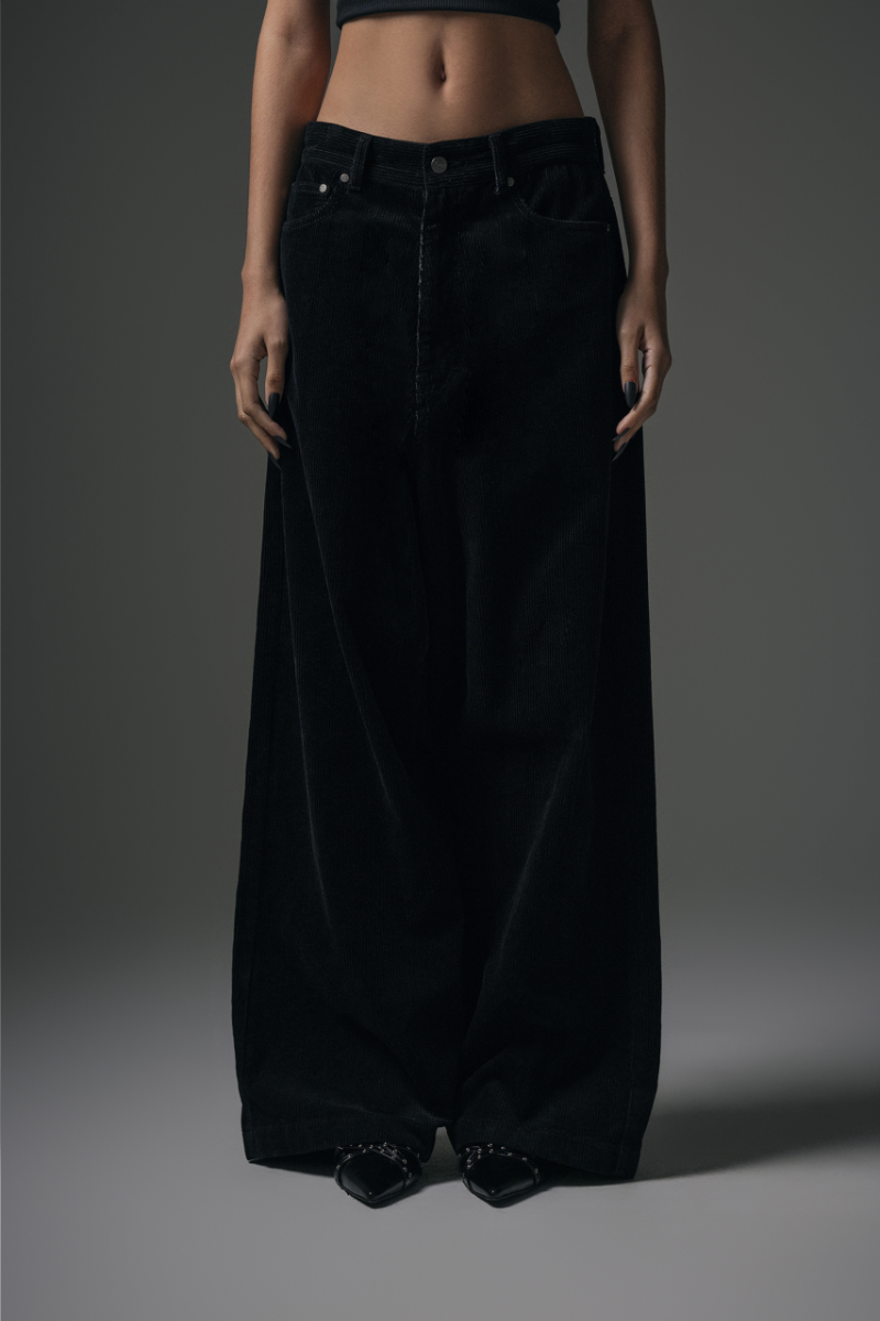 Treemingbird Solid Velour Corduroy Back Pocket Logo Pants Black
