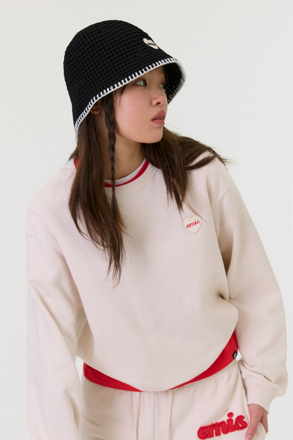 Emis Heart Rubber Patch Sweatshirt-Ivory