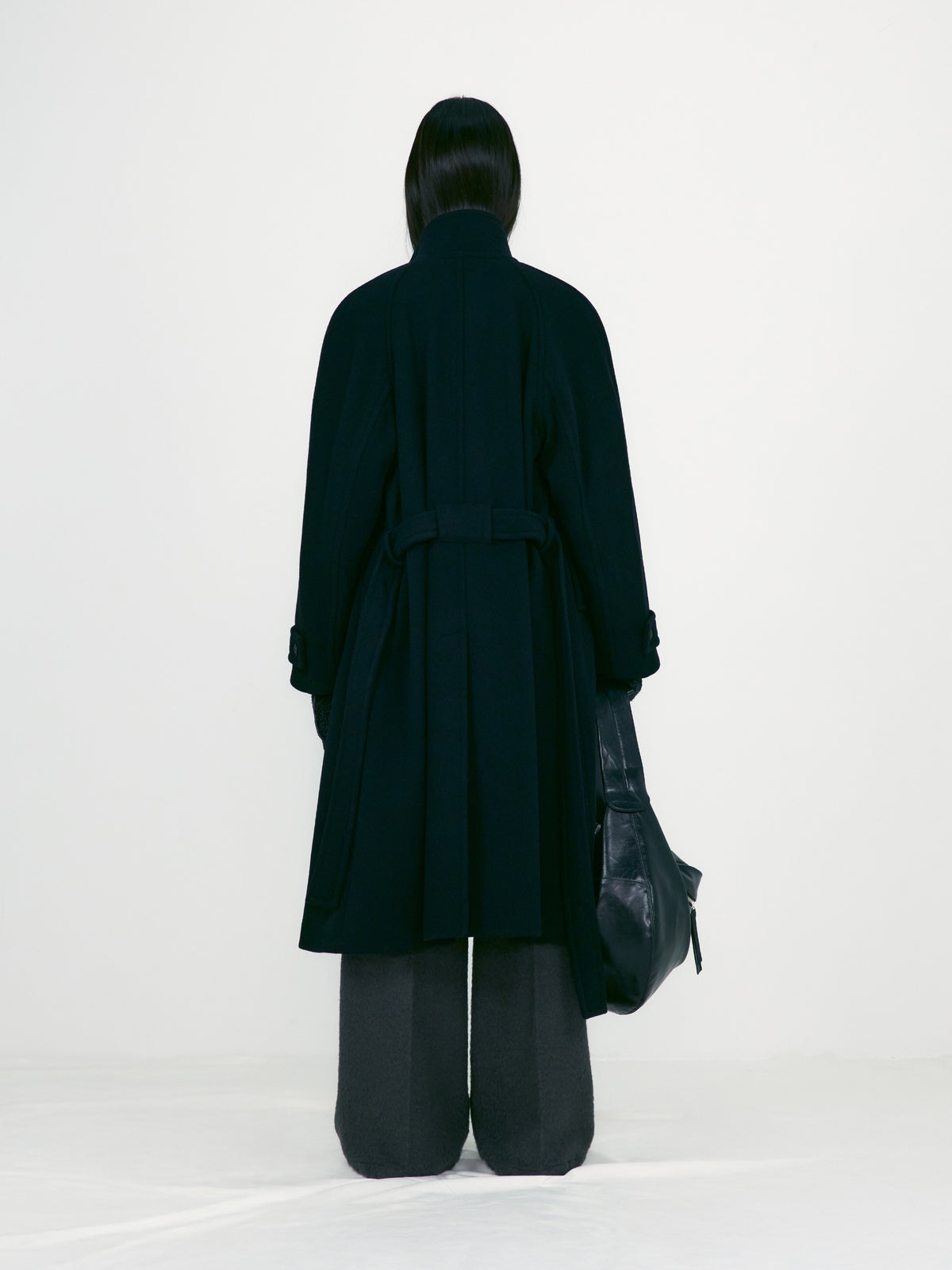 Low Classic Soft Wool Twill Wrap Coat Black