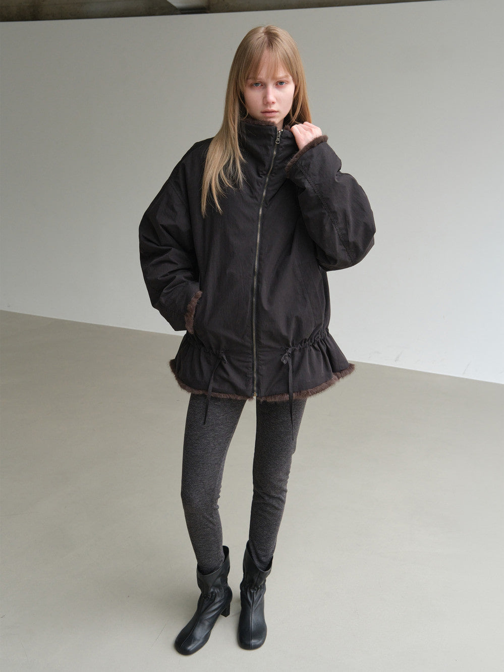 Low Classic Banding Ankle Boots Black