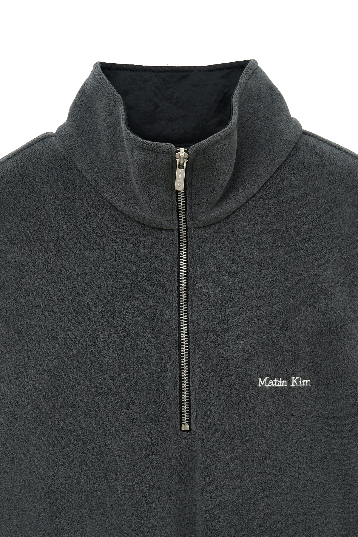 [matinkim] SHERPA FLEECE HALF ZIP UP TOP IN CHARCOAL