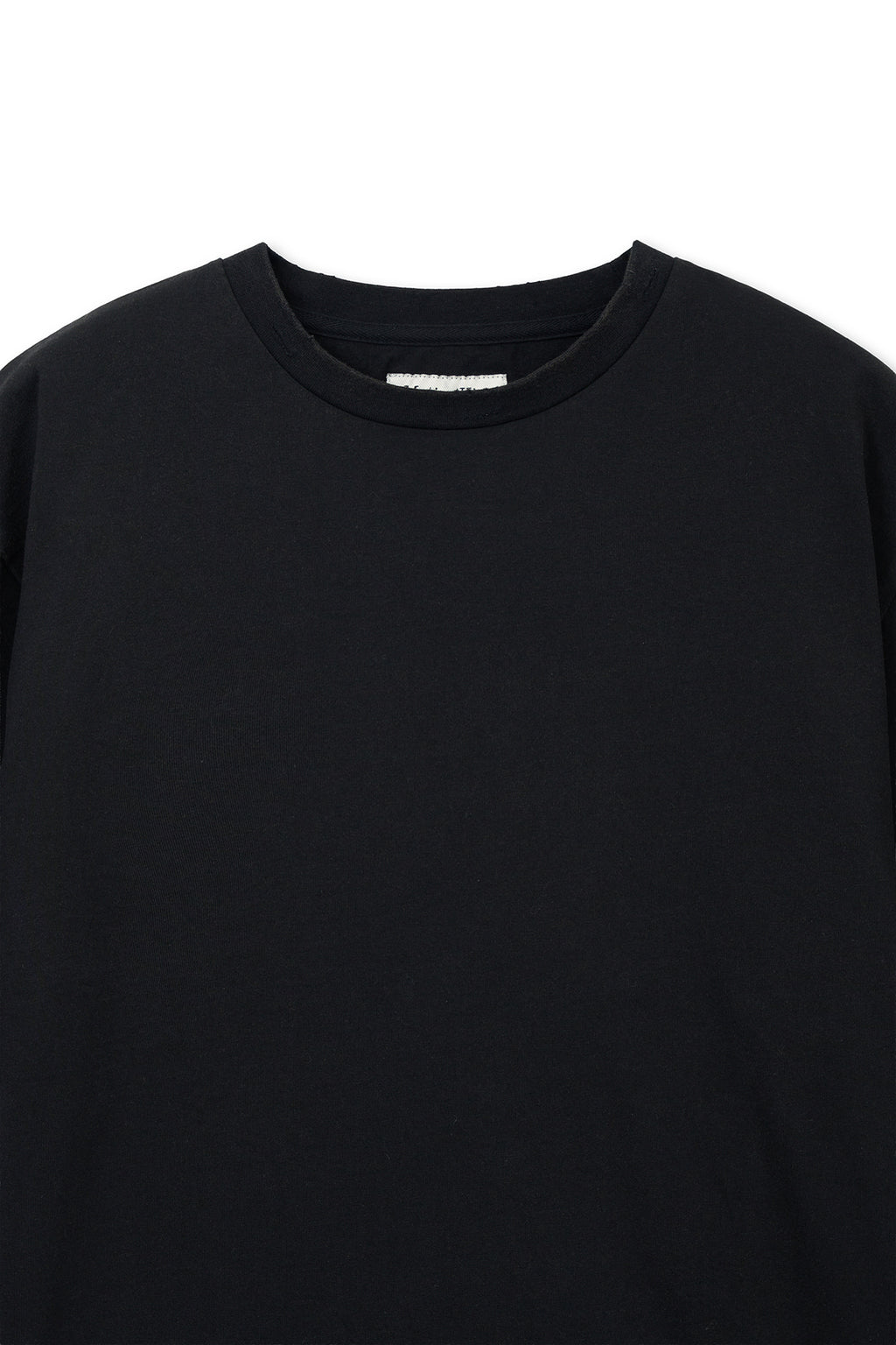 Matinkim Raw Cut Graffiti Logo Top IN Black