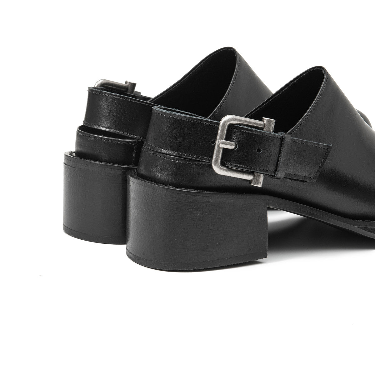 Osoi Brocle Clog Black
