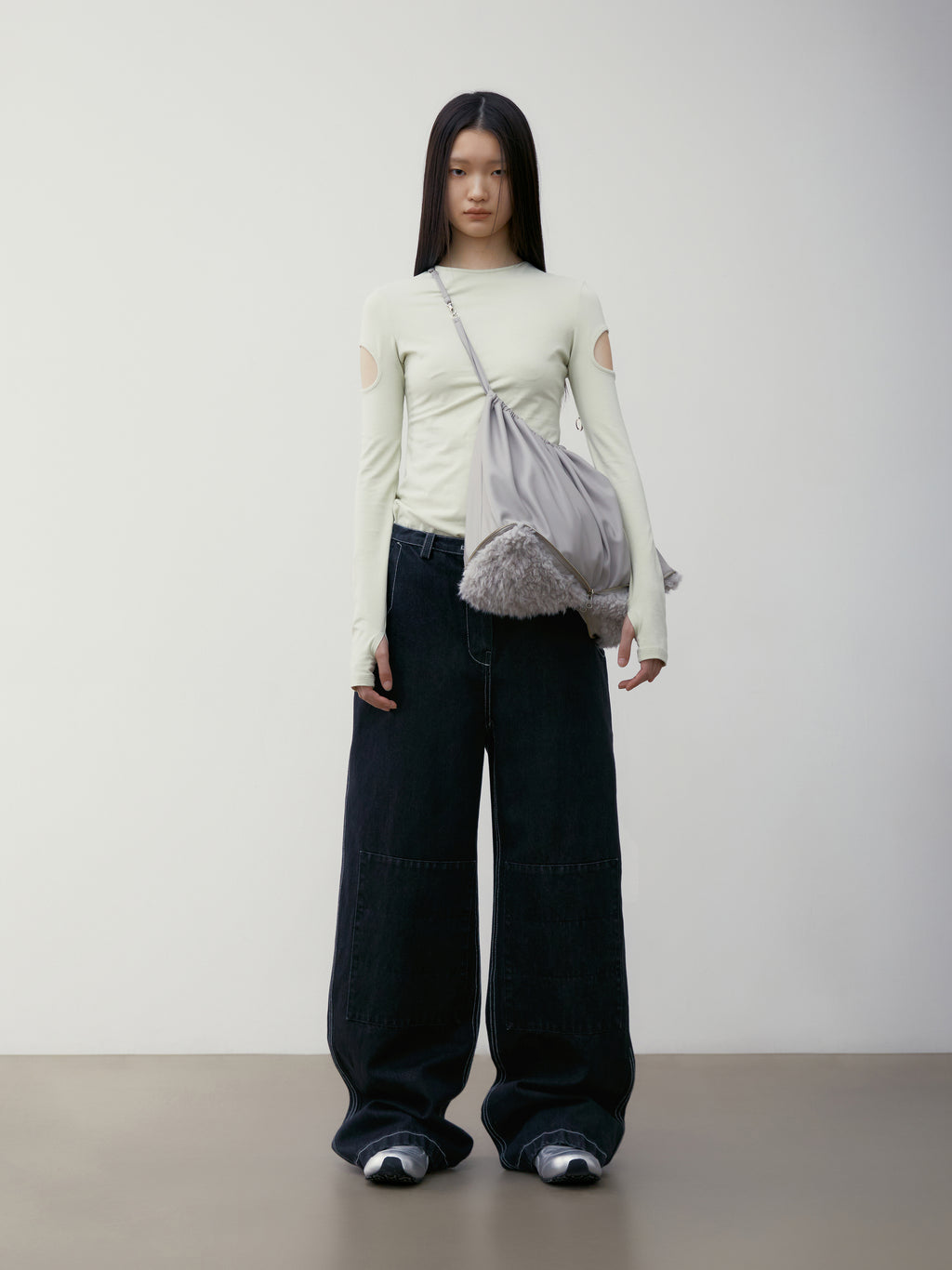 [low_classic] SLEEVE HOLE T-SHIRT
LIME