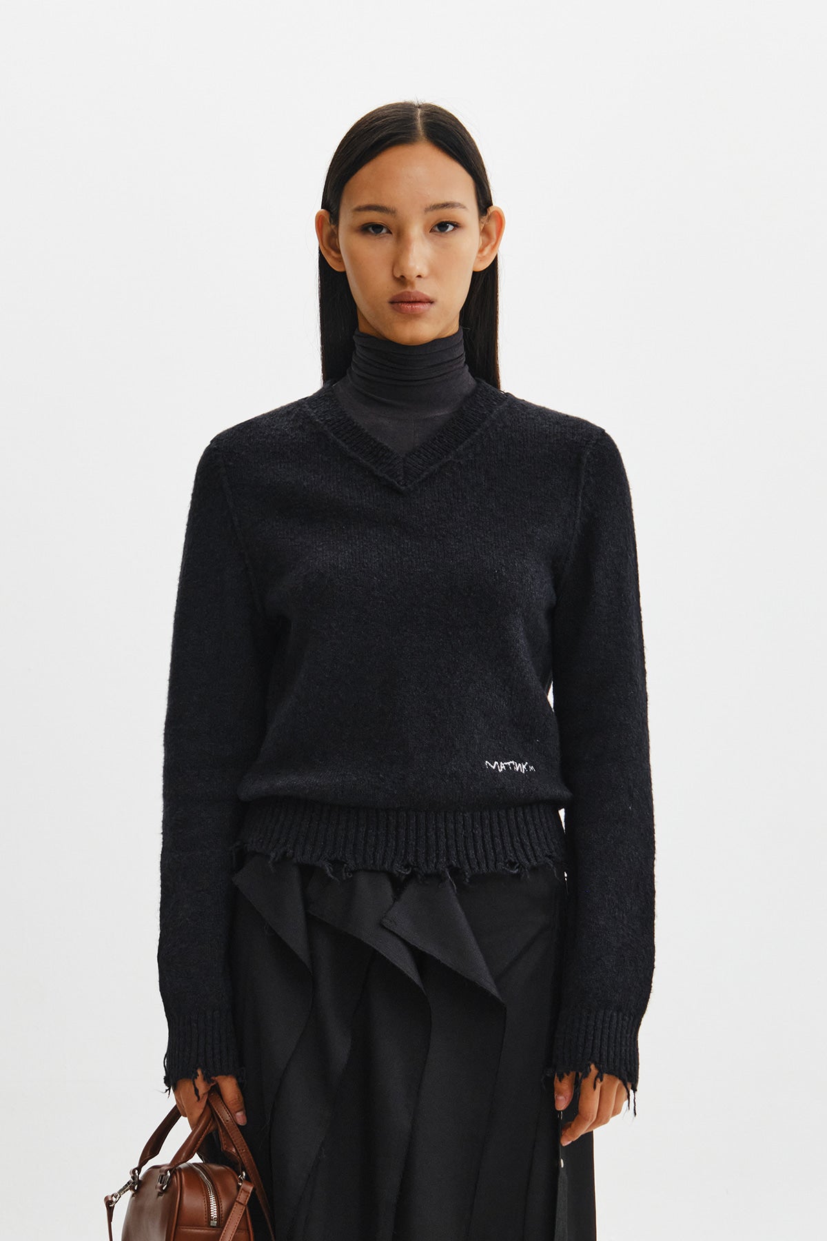 Matinkim Distressed Hem V Neck Knit Pullover IN Dark Navy
