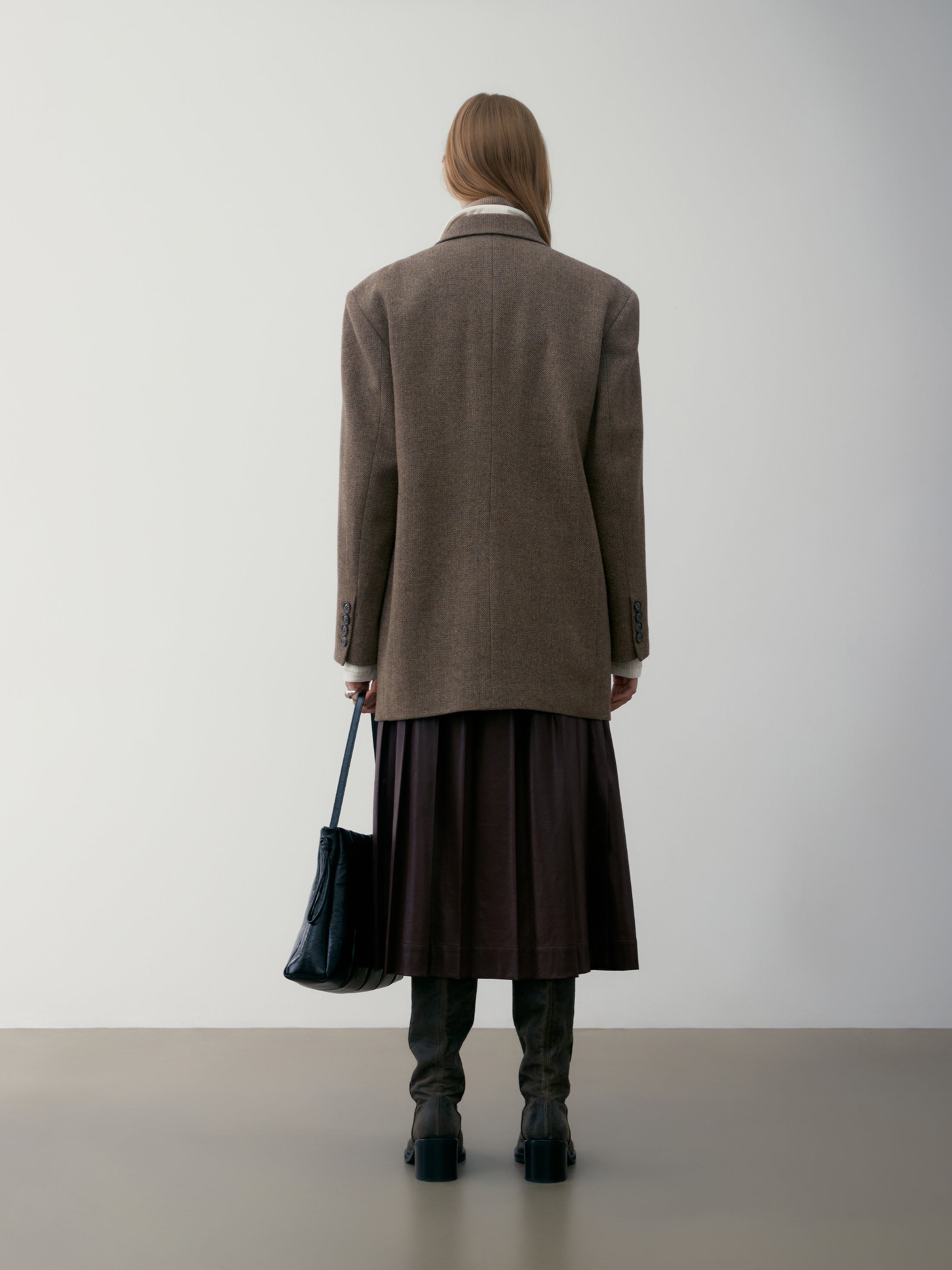 [low_classic] OVER FIT WOOL BLAZER
BROWN