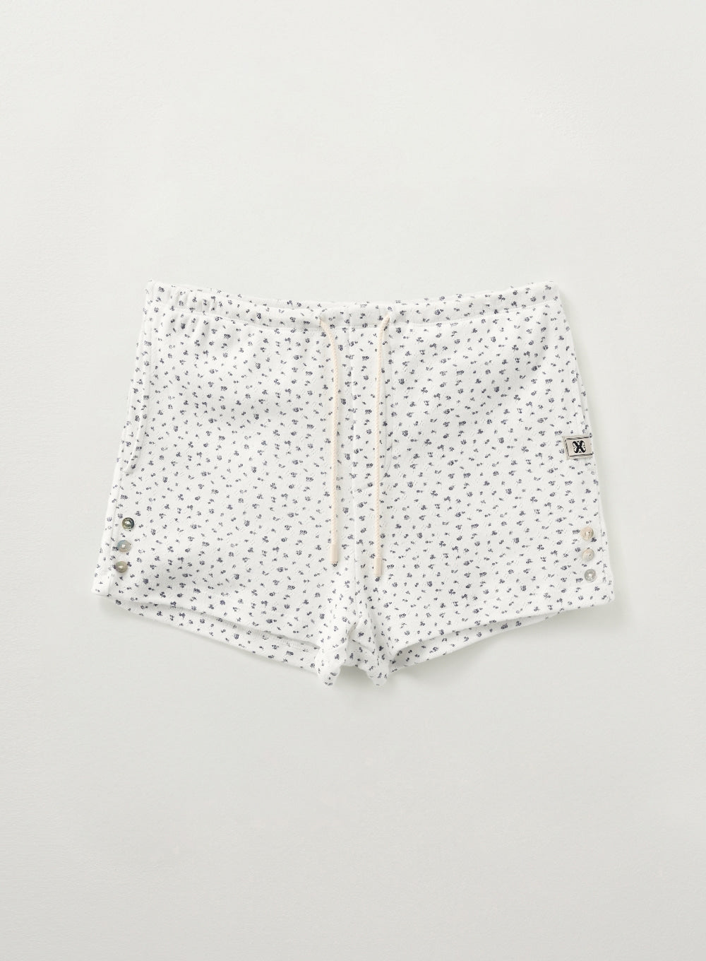 [satur] (W) Button Up Flower Jersey Shorts - White