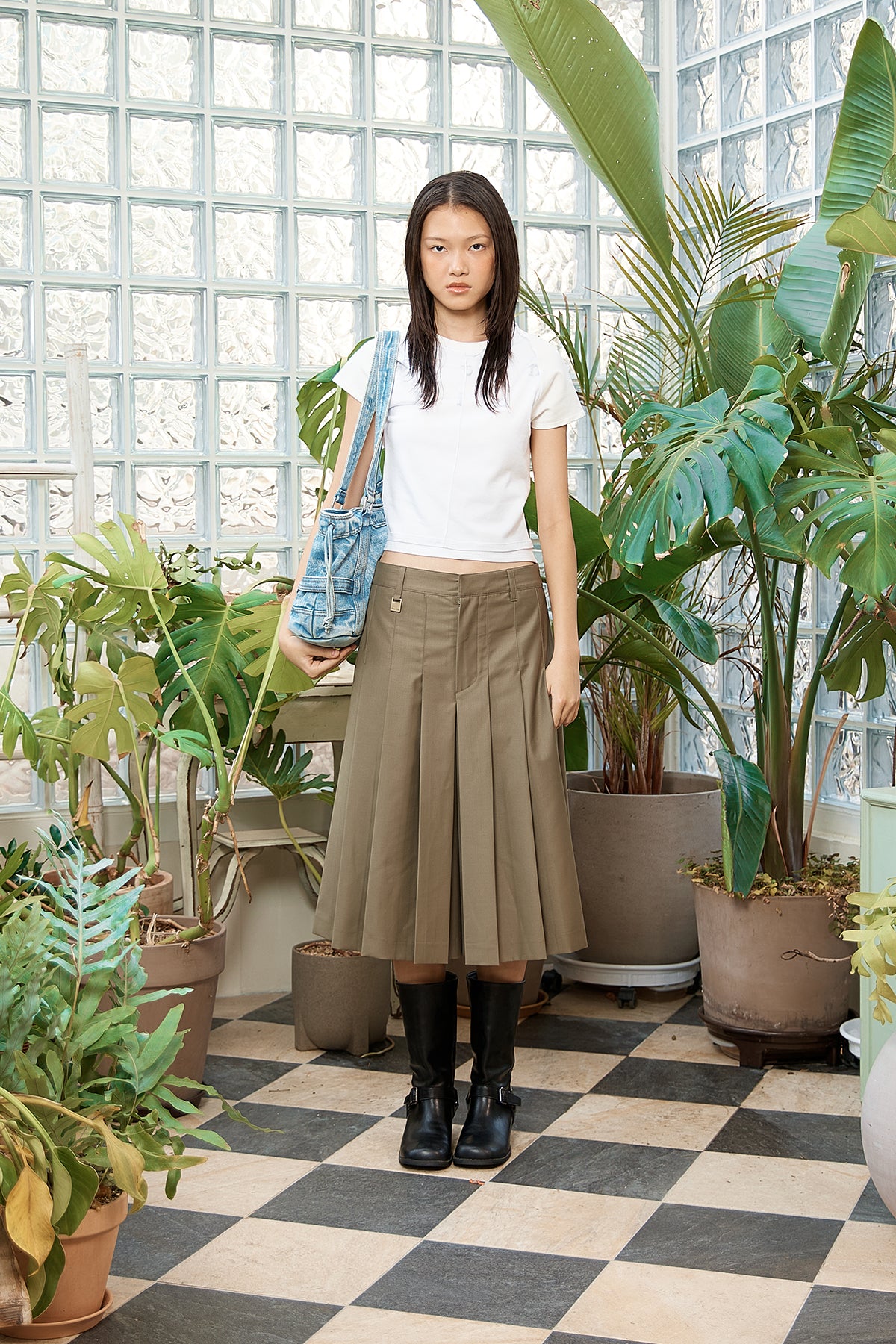 [matinkim] PINTUCK LAYERED SLIM CROP TOP IN WHITE