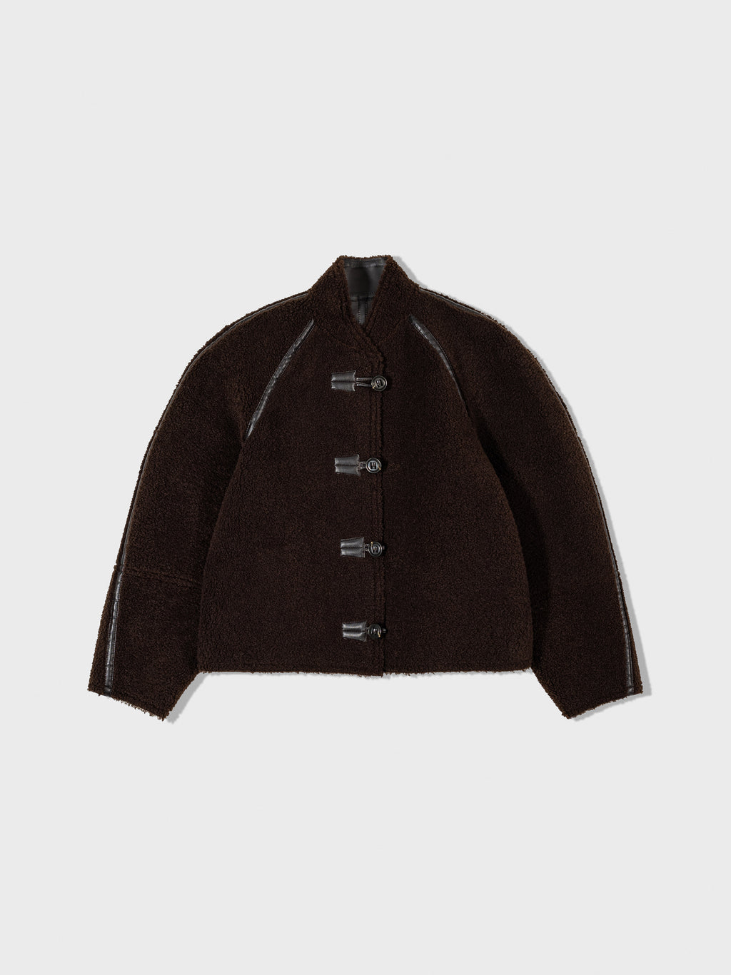 [low_classic] SHORT SHEARLING REVERSIBLE COAT
BROWN