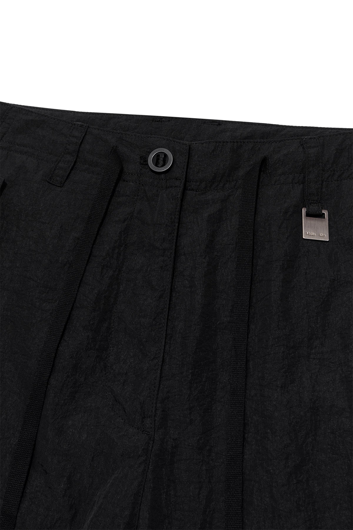 [matinkim] STRING NYLON CARGO PANTS IN BLACK