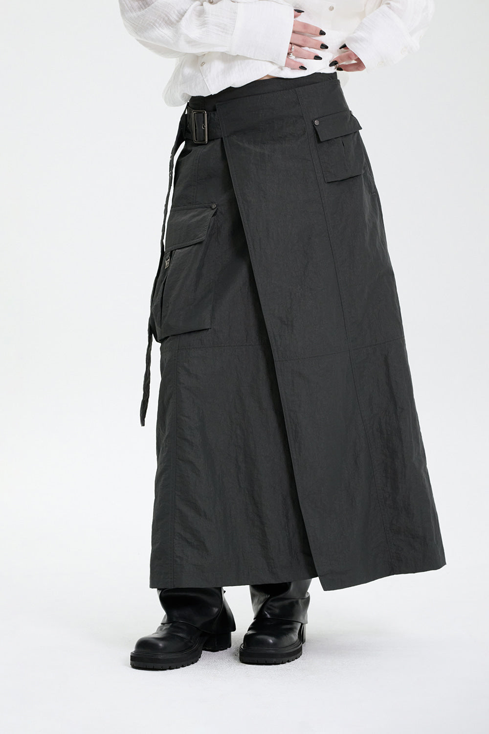 Treemingbird Belted Cargo Skirt Charcoal