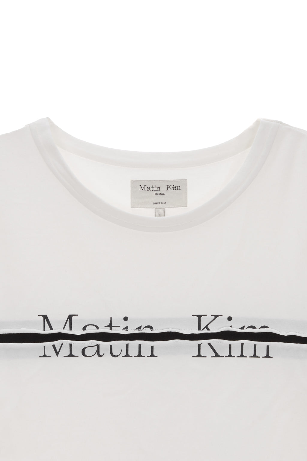 [matinkim] LOGO CUTTED LAYERED TOP IN WHITE