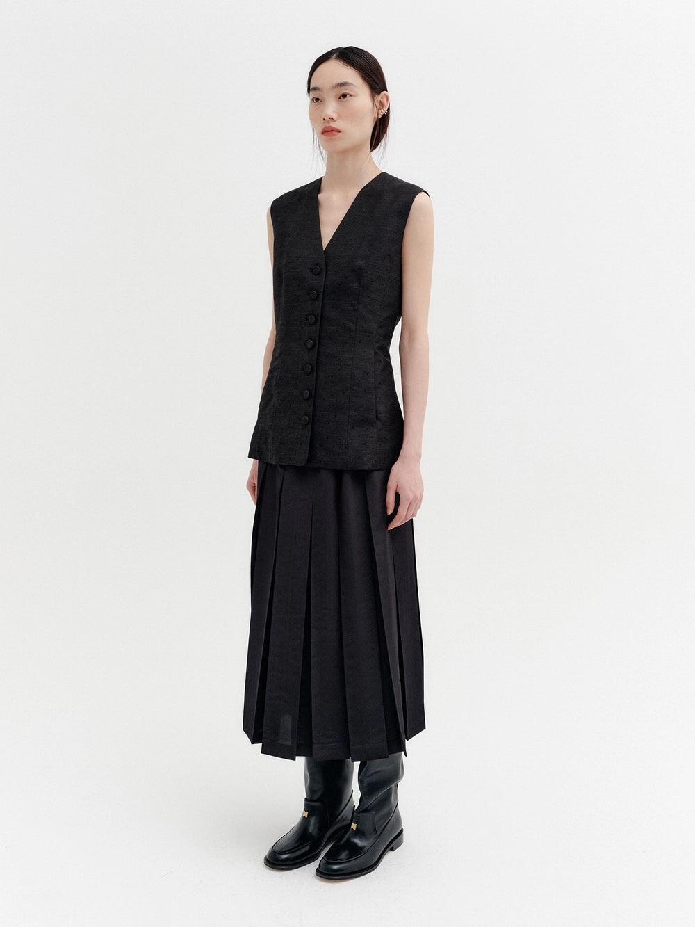 EENK Classic Tailored Vest - Black