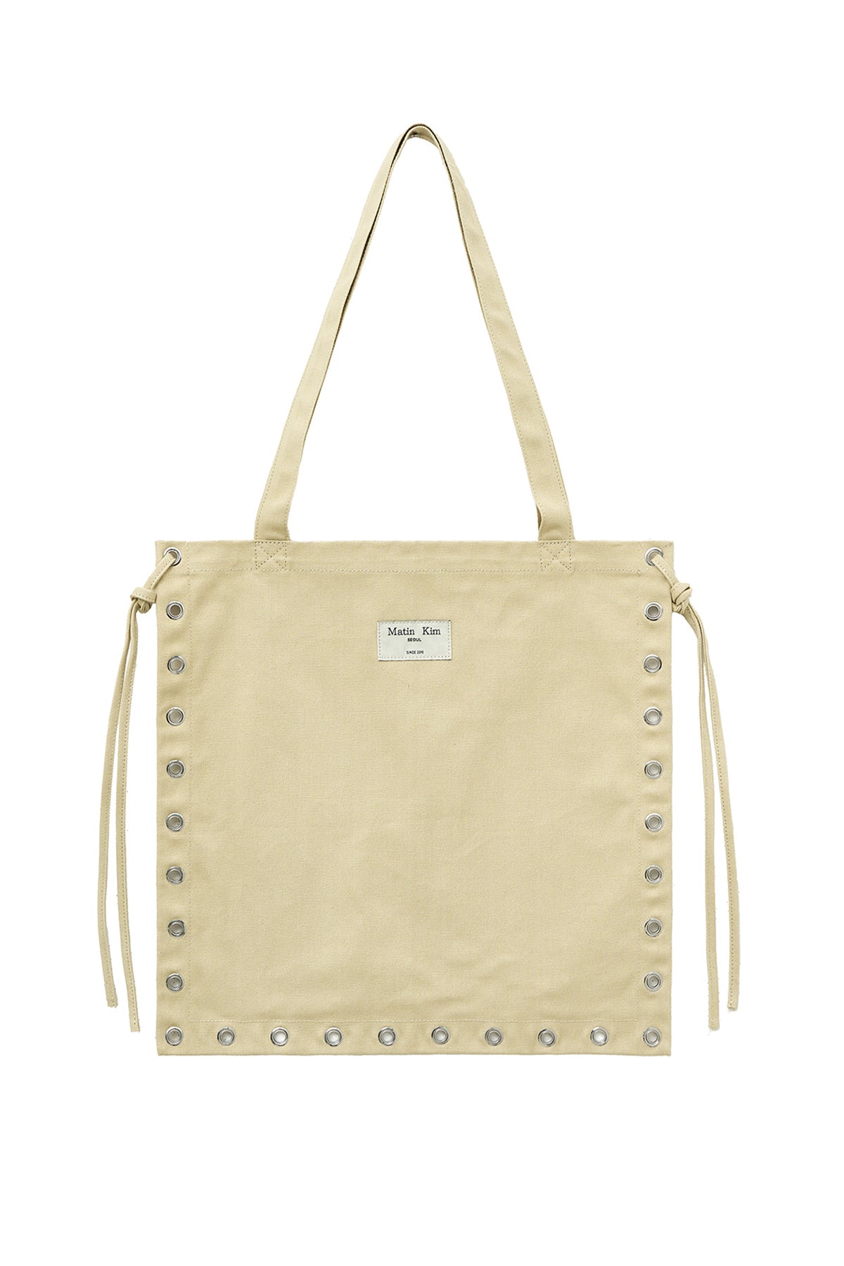 matinkim EYELET LOGO CANVAS ECOBAG IN BEIGE - View 3
