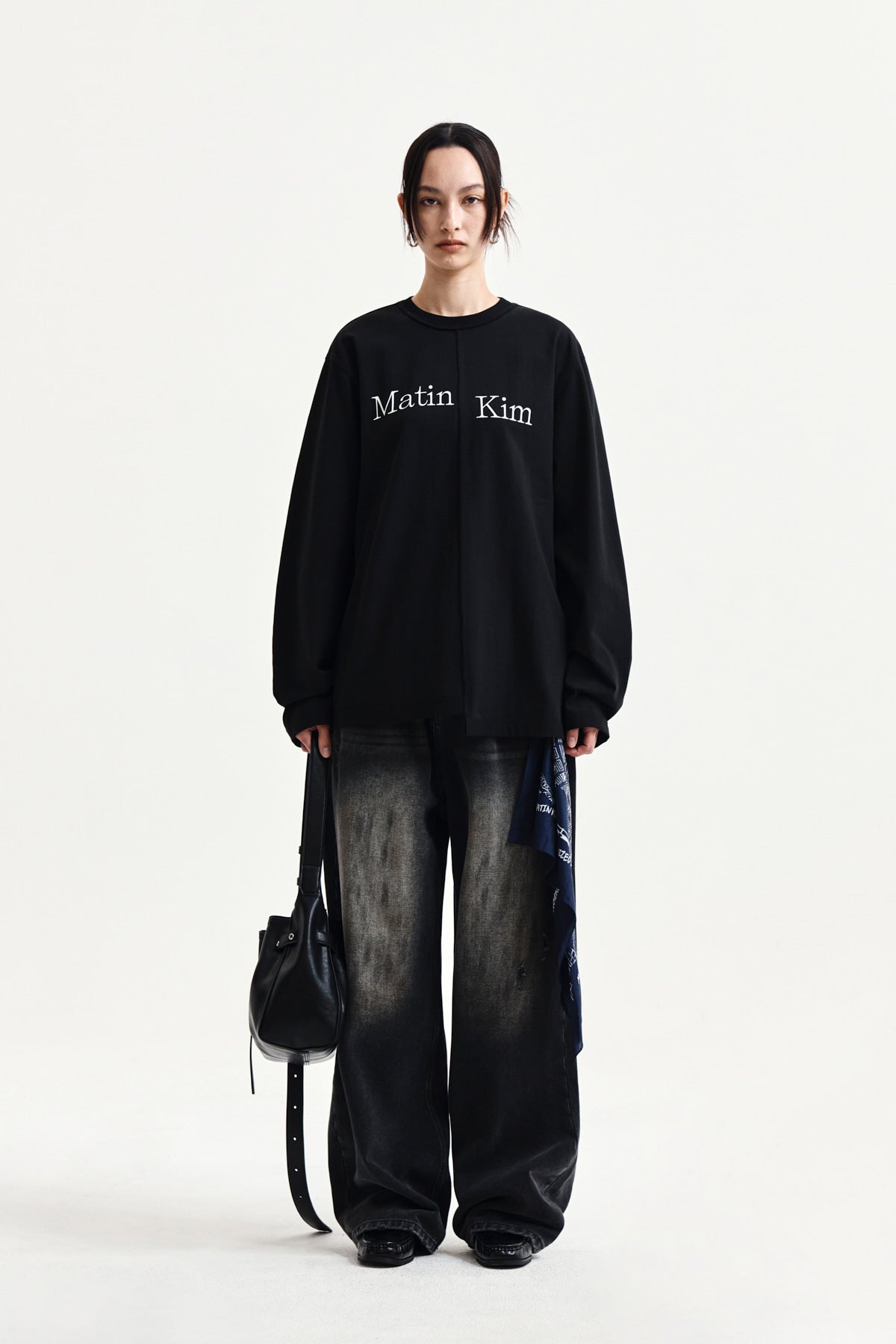 [matinkim] VINTAGE DIRTY WASHED DENIM PANTS IN BLACK