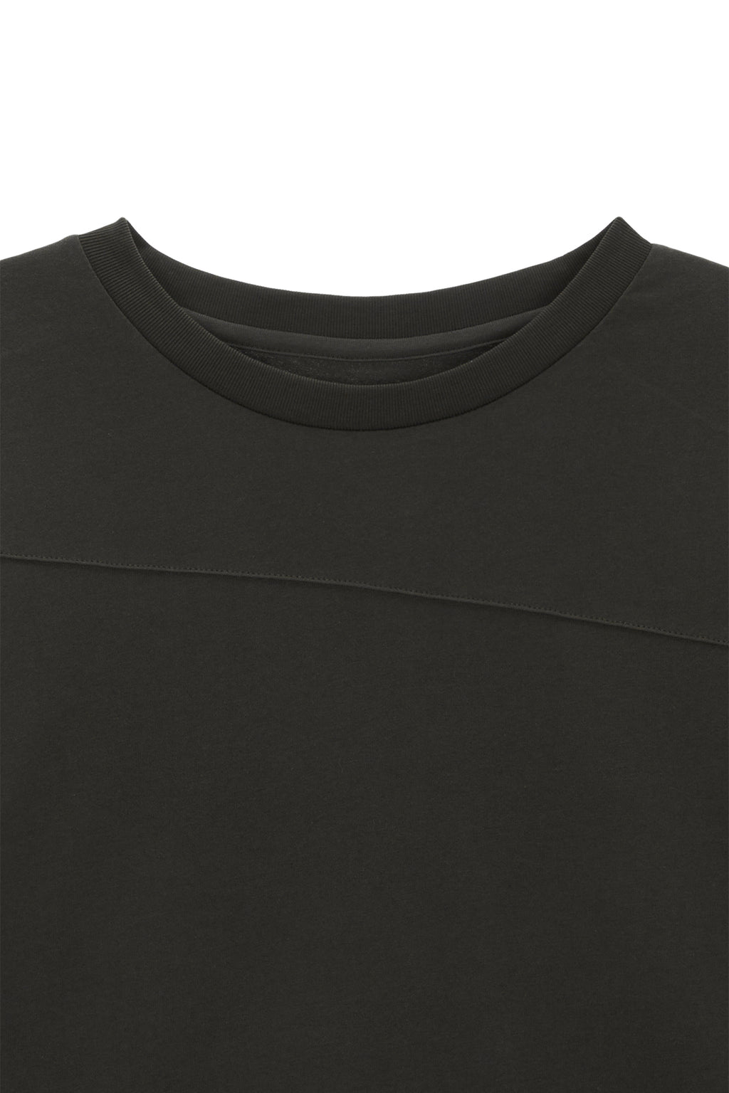 [matinkim] DIAGONAL OVERFIT LONG SLEEVE TOP IN KHAKI