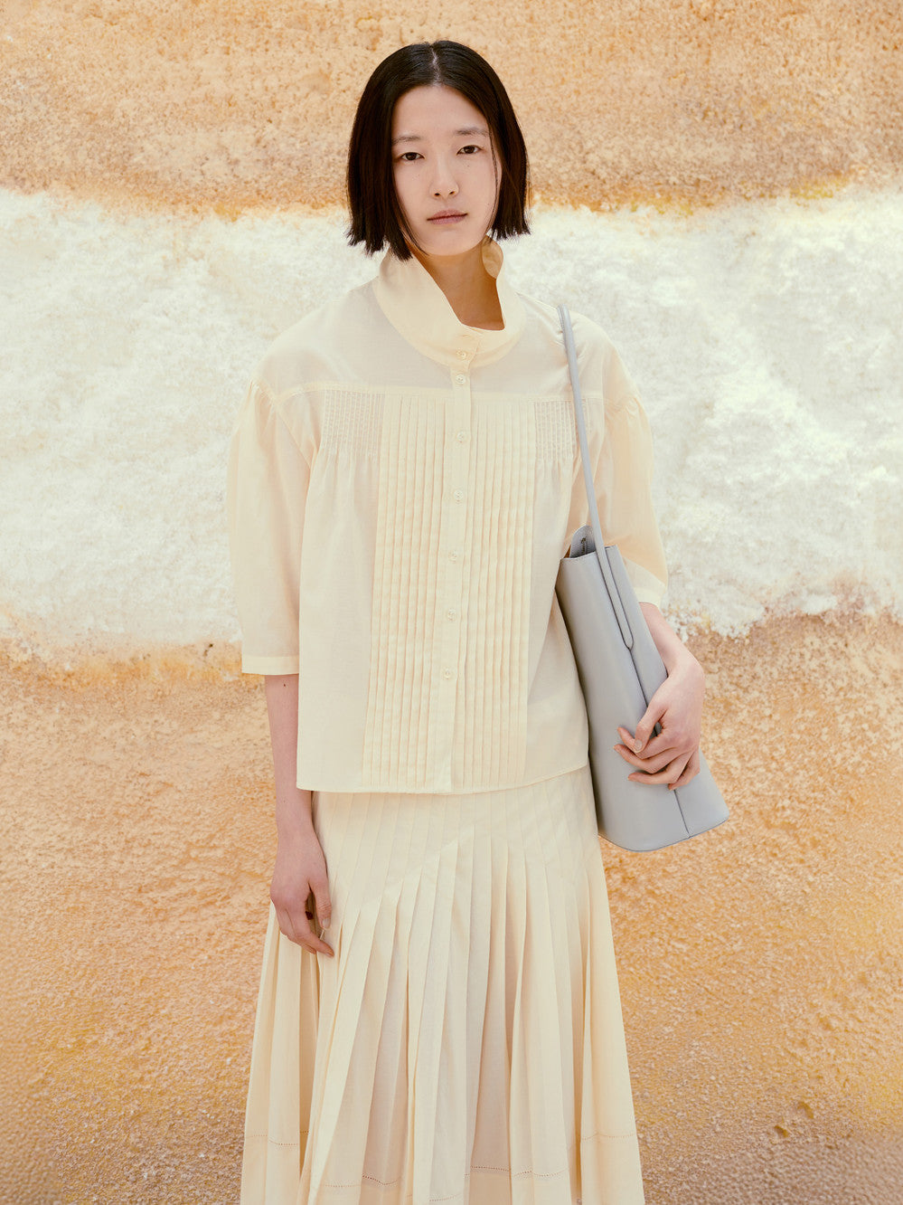 [low_classic] Pleated Midi Skirt
Cream