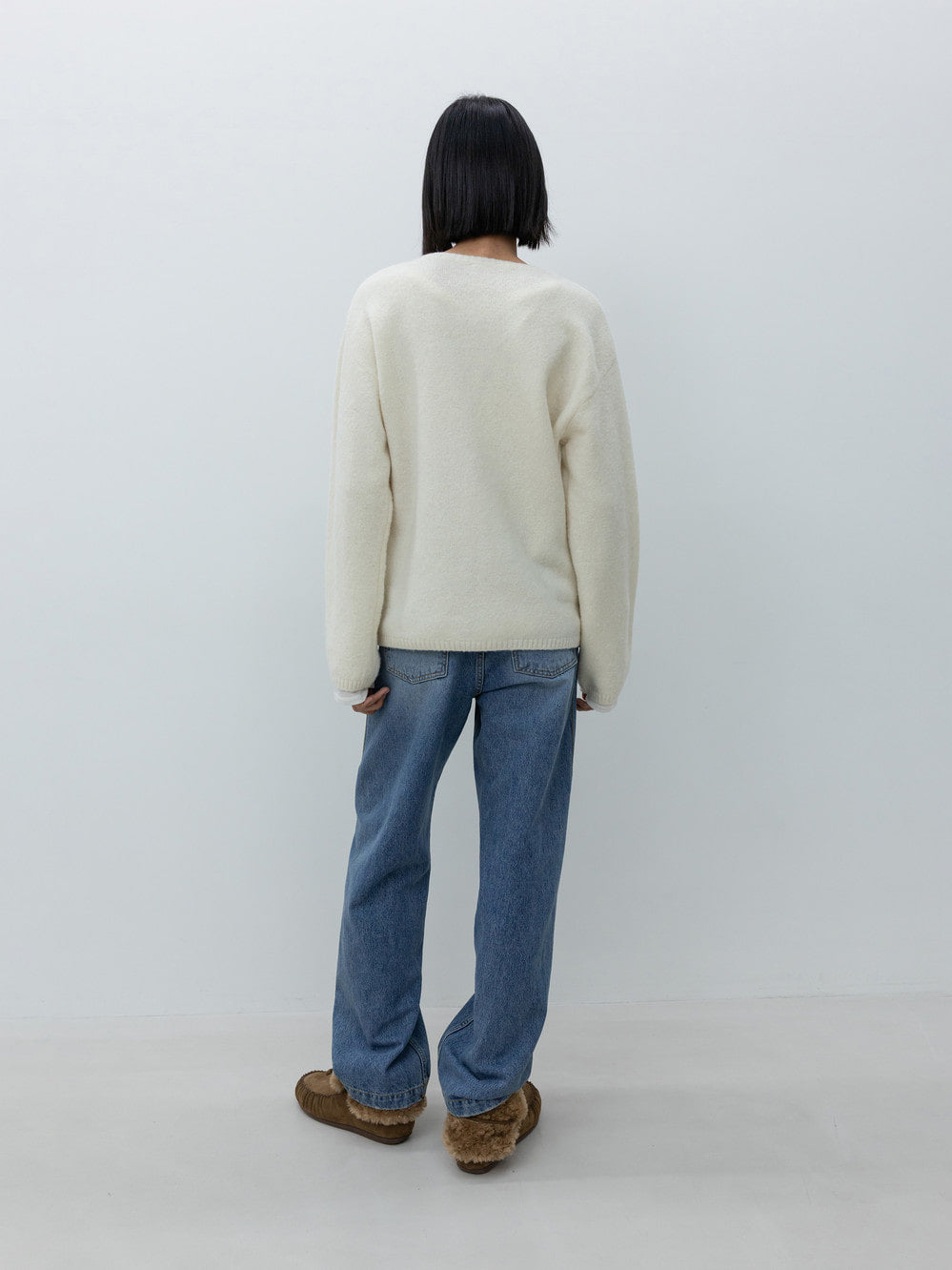 Low Classic Round Neck Wool Pullover Ivory