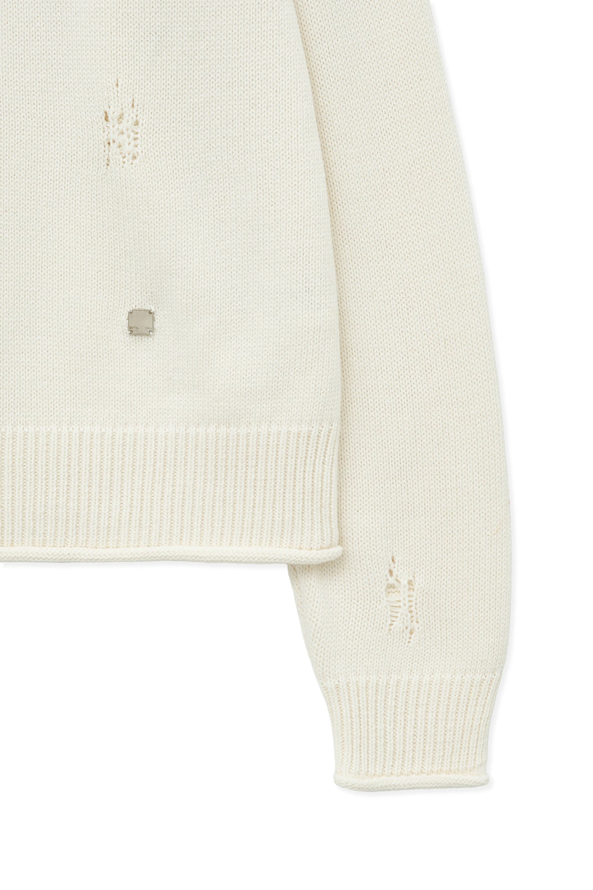 [matinkim] TWO WAY OFF SHOULDER DAMAGE PULLOVER IN IVORY