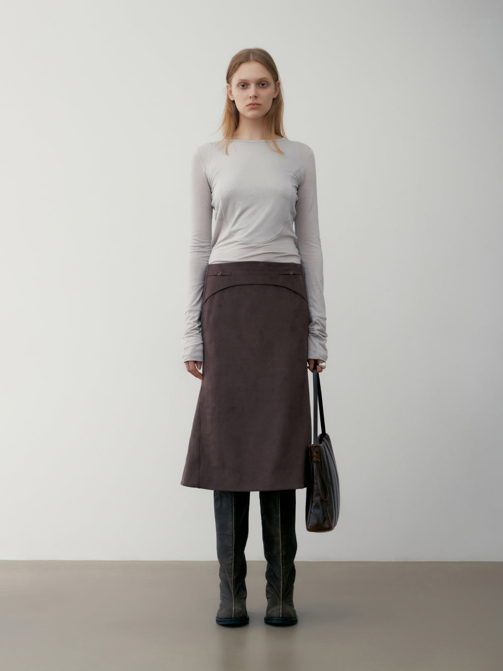 [low_classic] SUEDE MERMAID SKIRT
BROWN