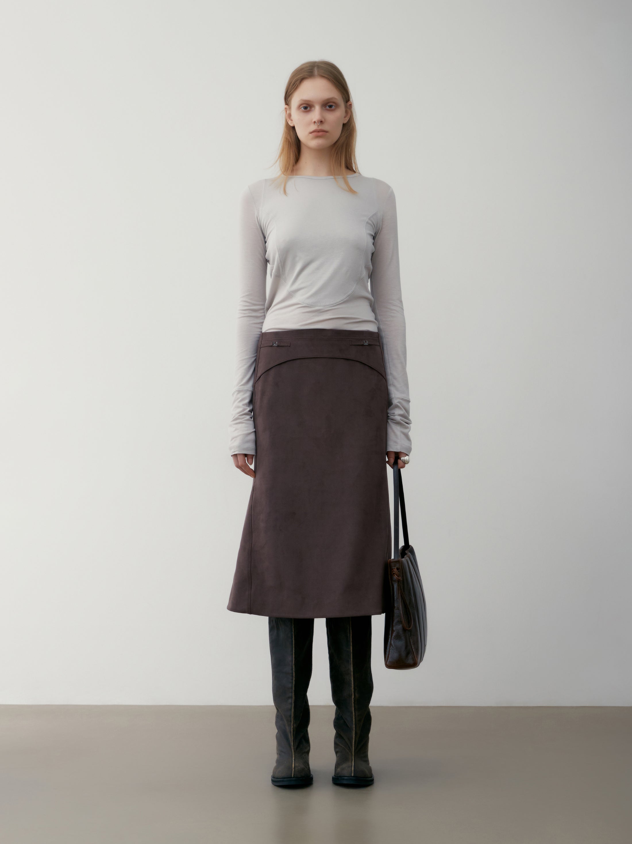 [low_classic] SUEDE MERMAID SKIRT
BROWN