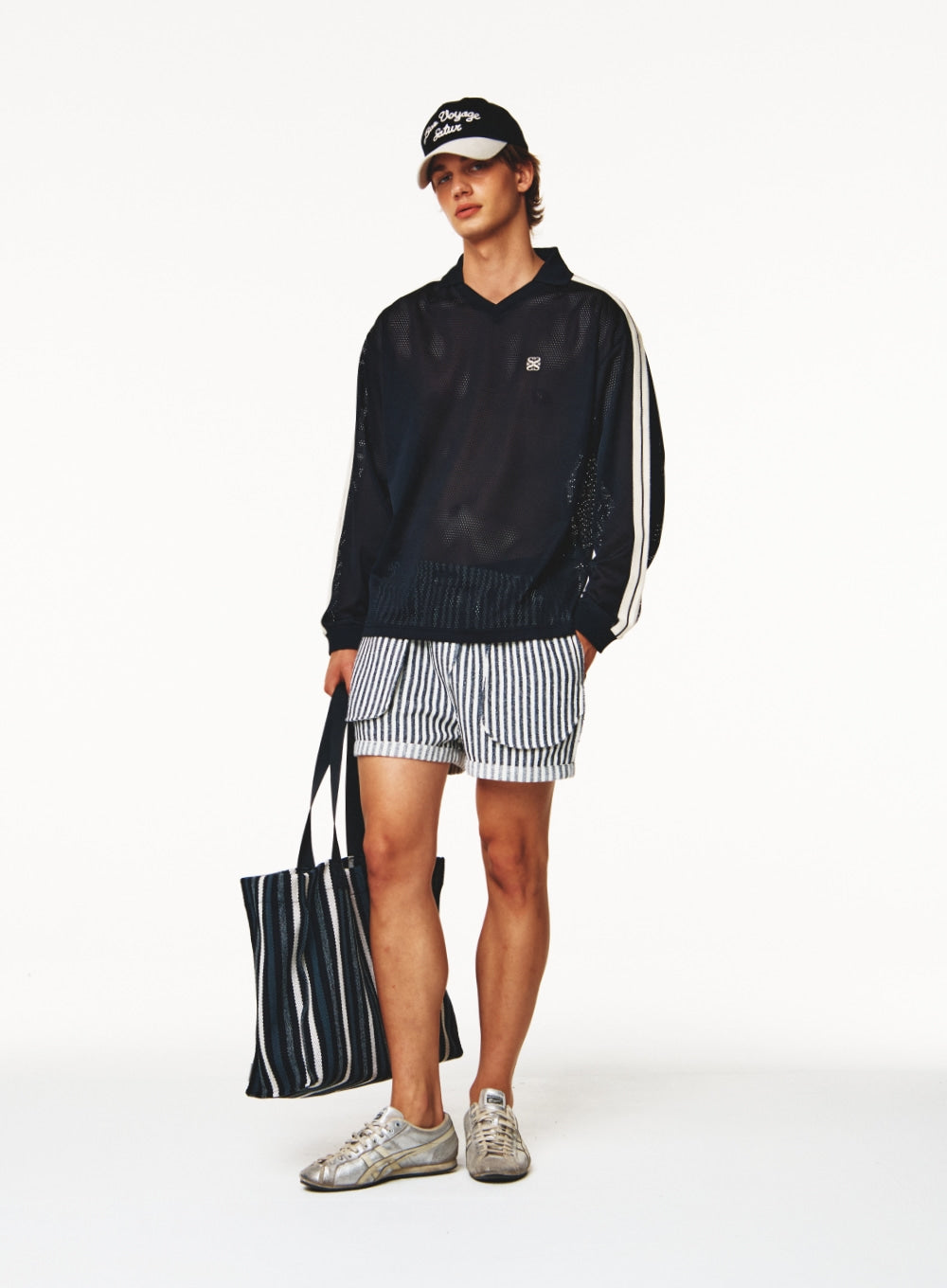 [satur] Bon Voyage Contrast 5 Panel Ball Cap - Black