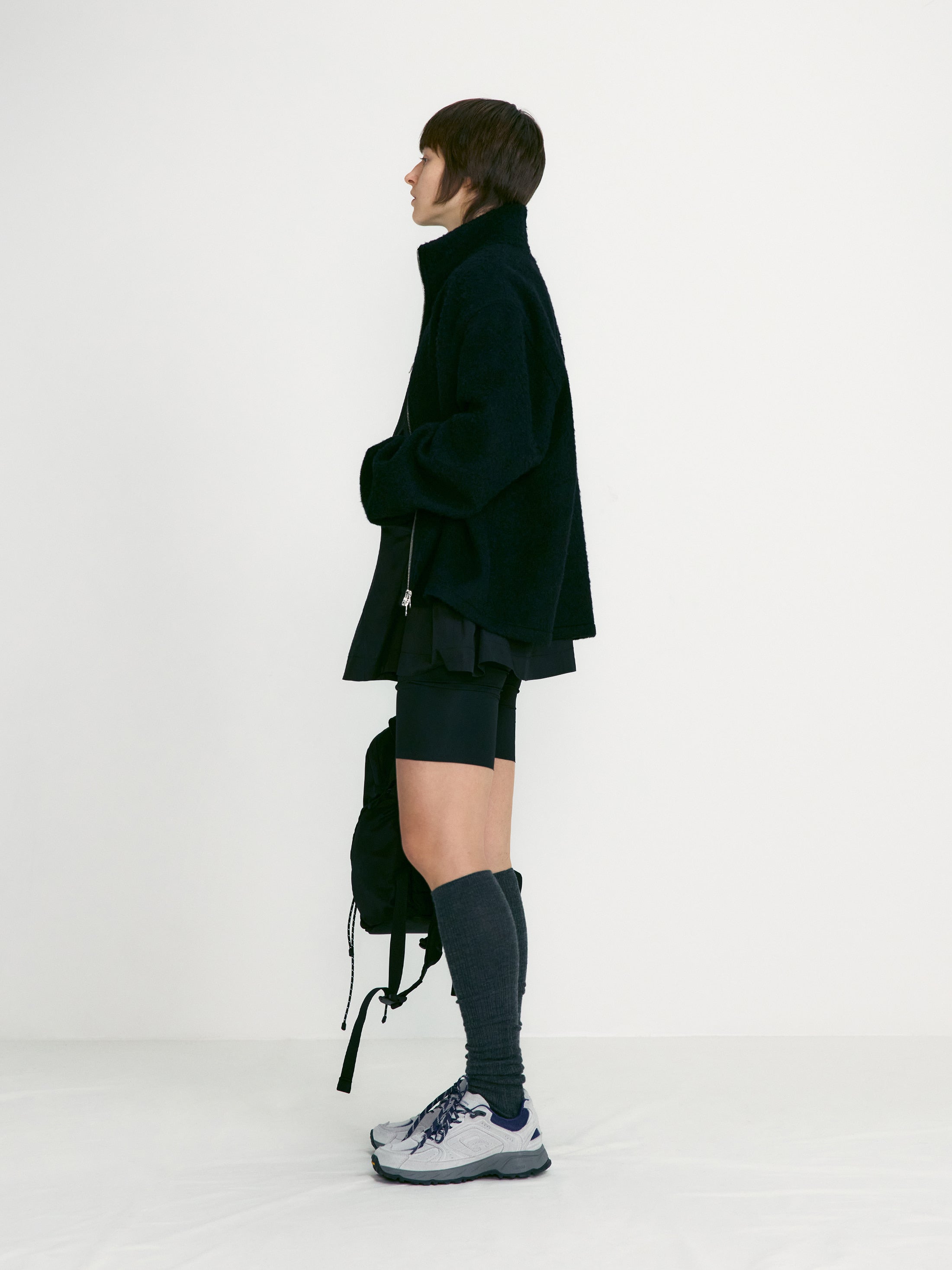 [low_classic] Hairy Boucle Zip Shirt Jacket
Black