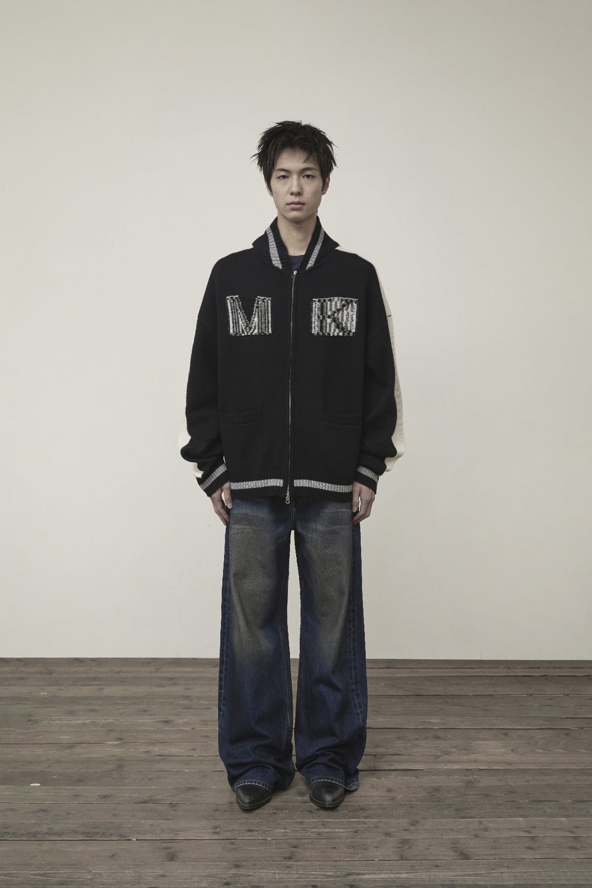[matinkim] MATIN KIM INITIAL KNIT ZIP UP FOR MEN IN BLACK