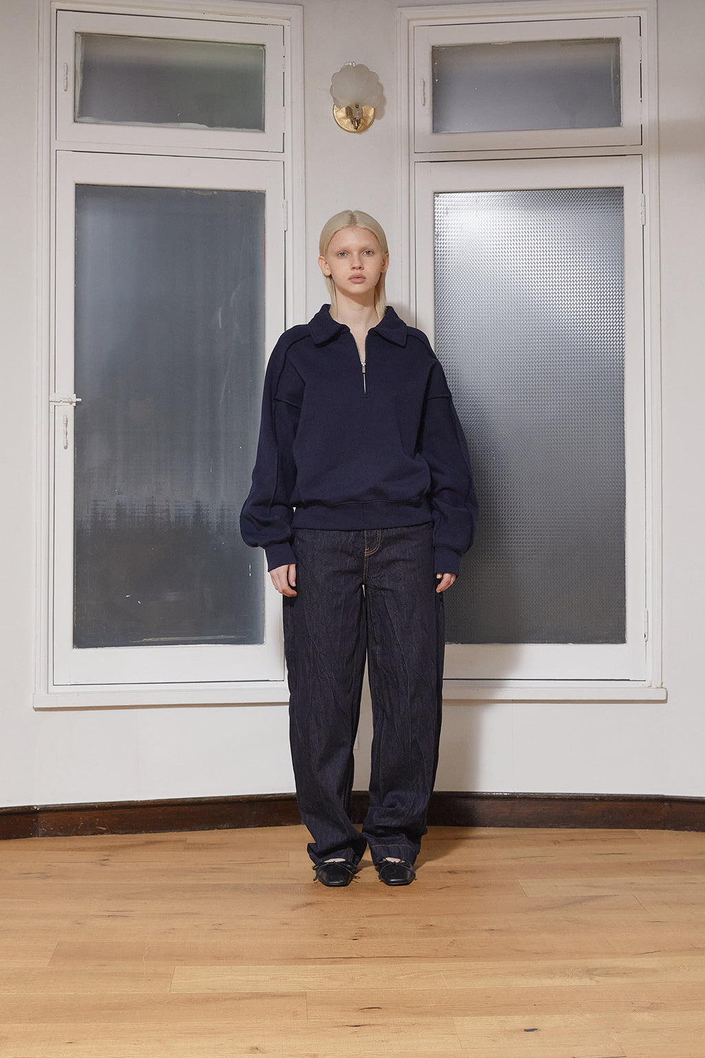 [matinkim] BACK LOGO HALF ZIP SWEATSHIRT FOR WOMEN IN NAVY