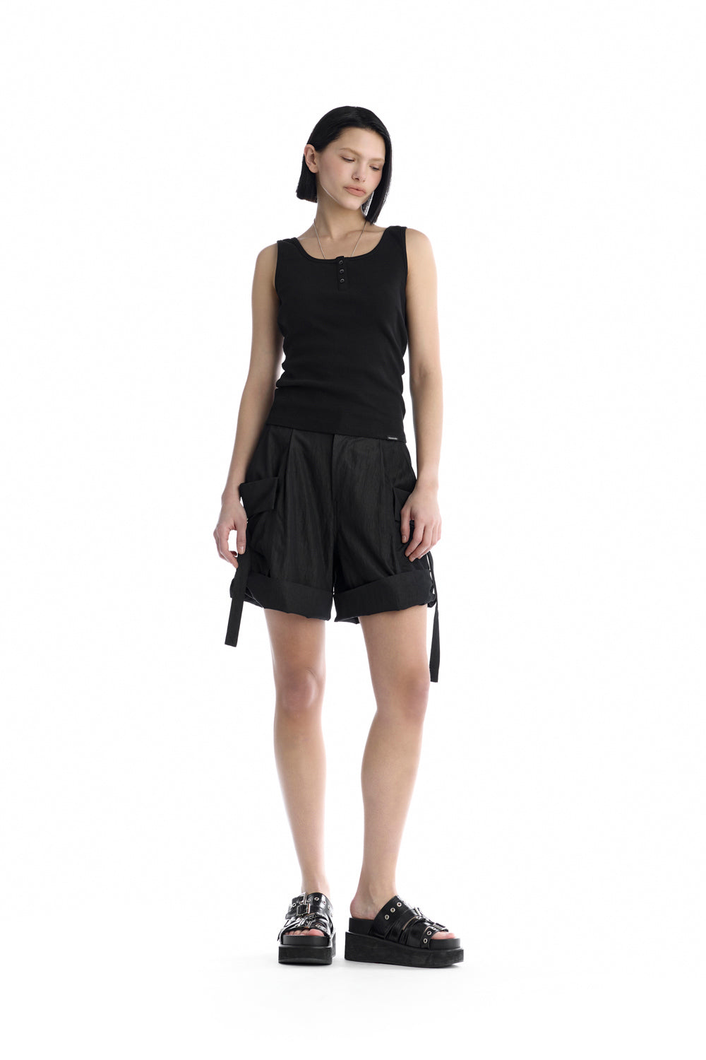 Treemingbird Side Strap Roll-Up Cargo Shorts Black