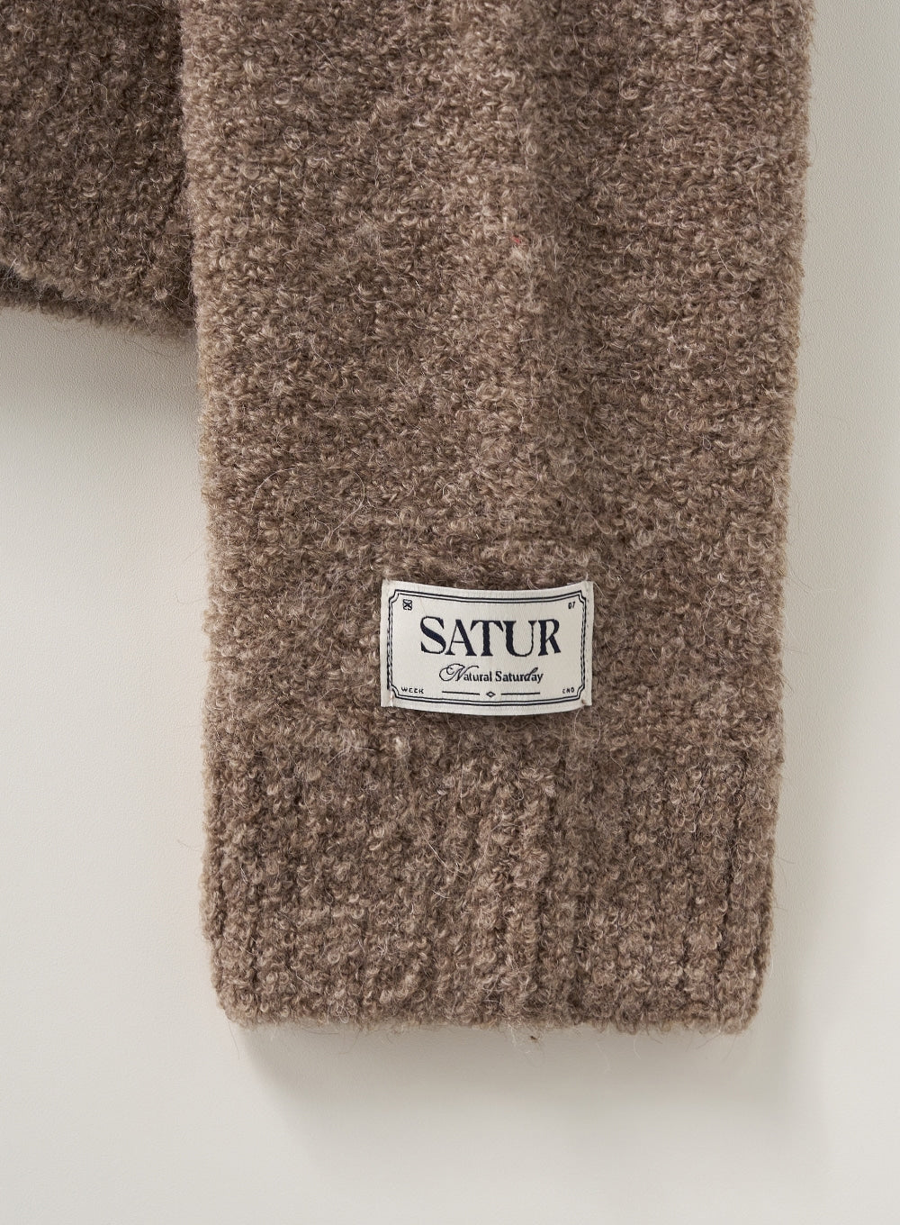 [satur] (W) Fleece Crew Neck Knit - Beige