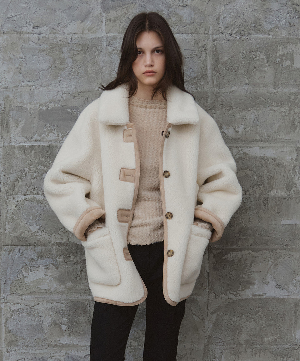 Tillidie Reversible Suede Mustang Beige