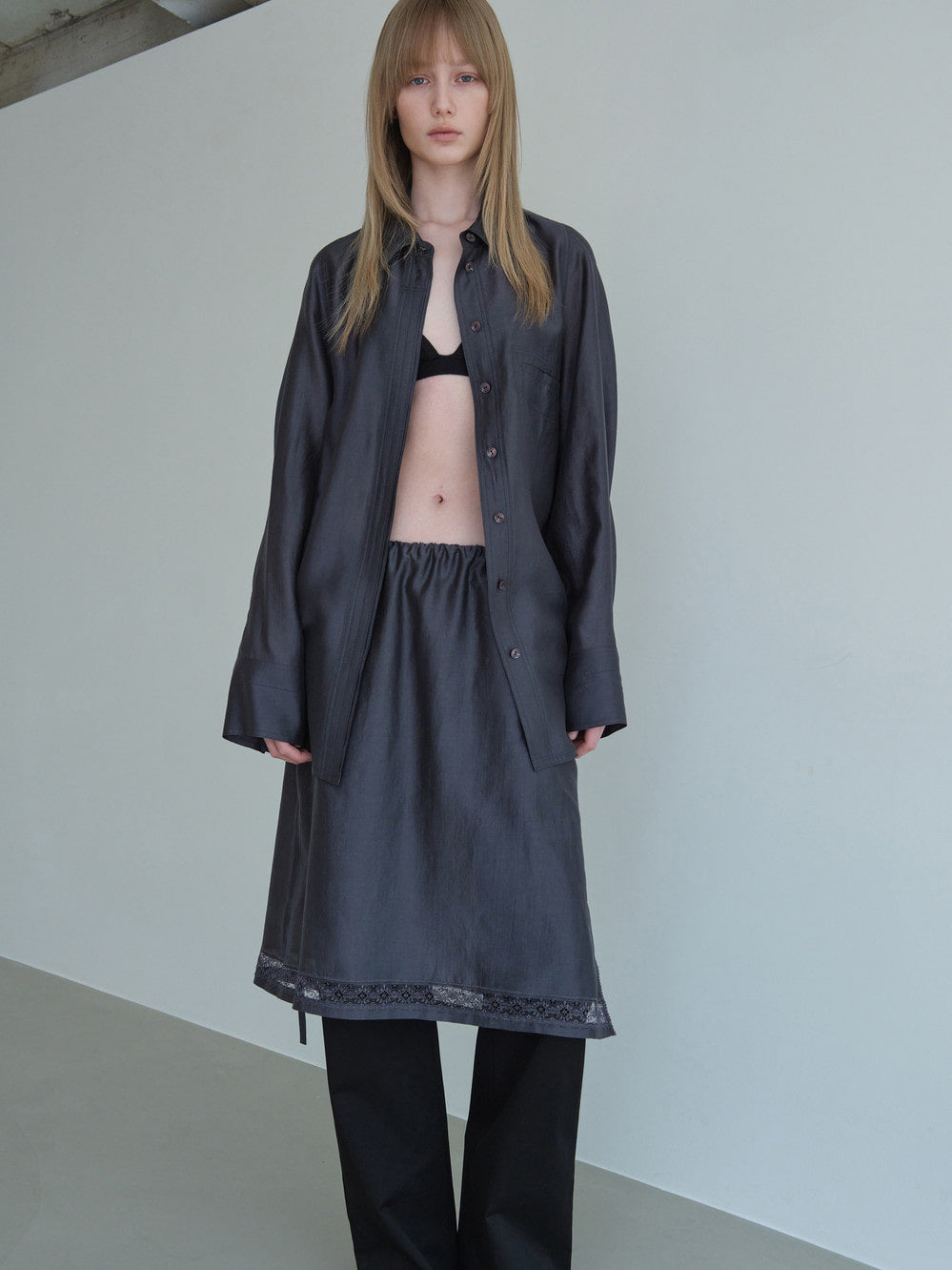 Low Classic See-Through Back Strap Shirt Charcoal