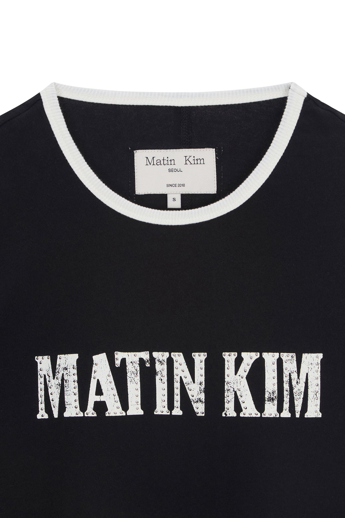 [matinkim] STUD LOGO RINGER TOP IN BLACK