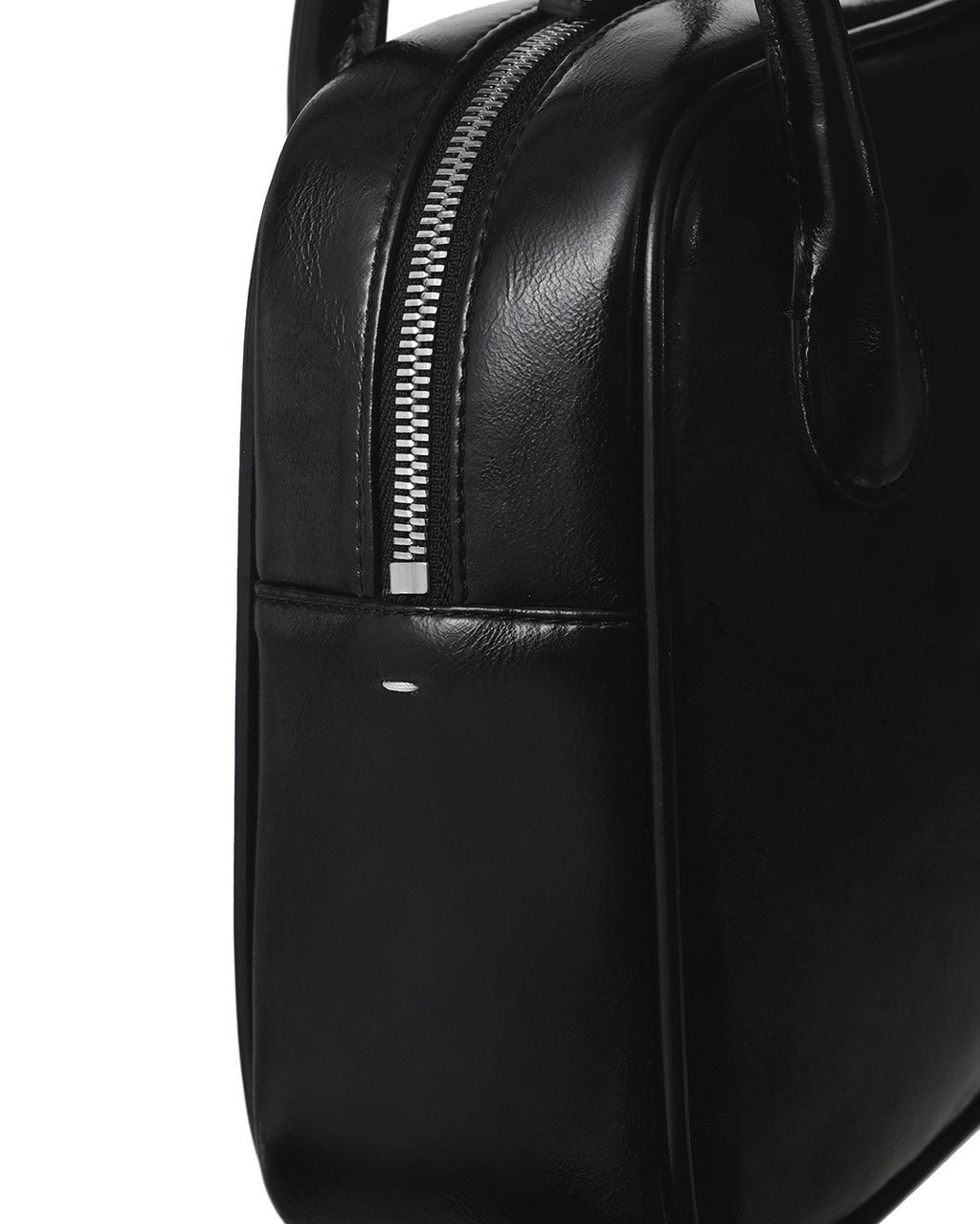 Momo Bag · 모모백 / Black