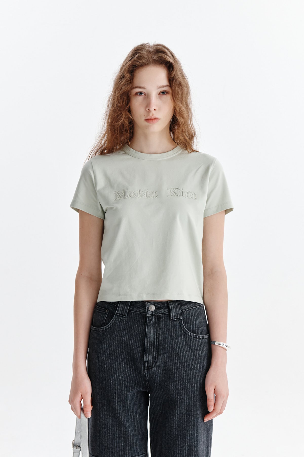 [matinkim] MATIN REVERSE PATCH LOGO CROP TOP IN LIGHT KHAKI