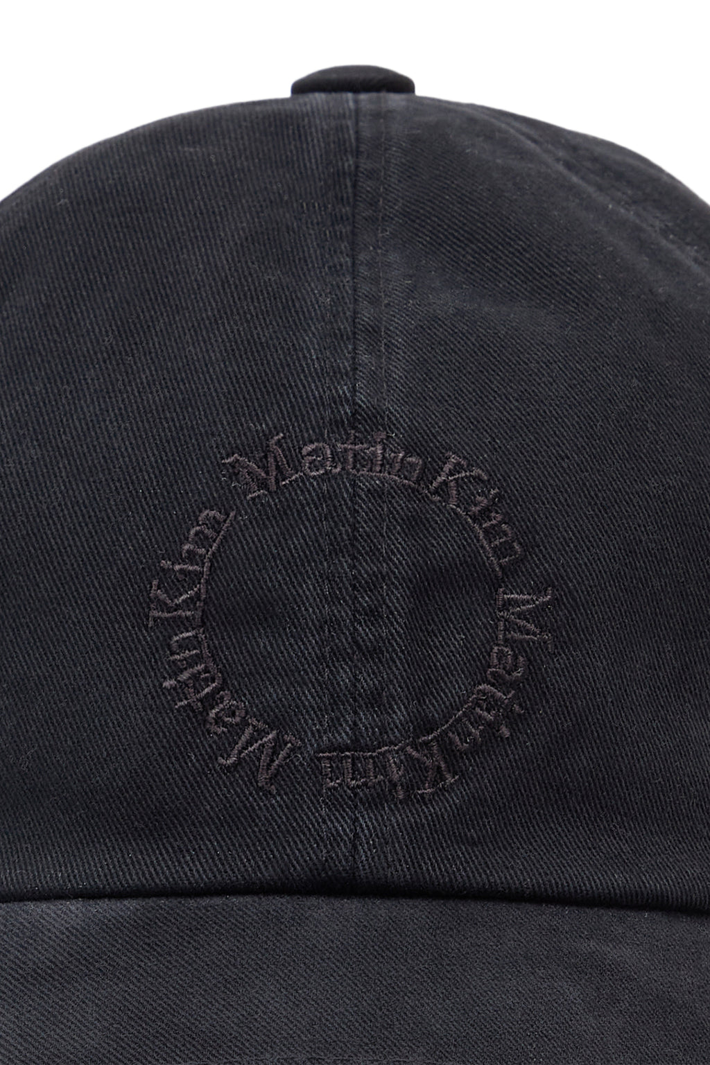 [matinkim] WASHED CIRCLE LOGO BALL CAP IN BLACK