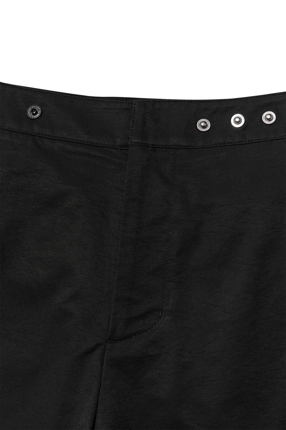 [matinkim] BERMUDA WRAP SKIRT PANTS IN BLACK