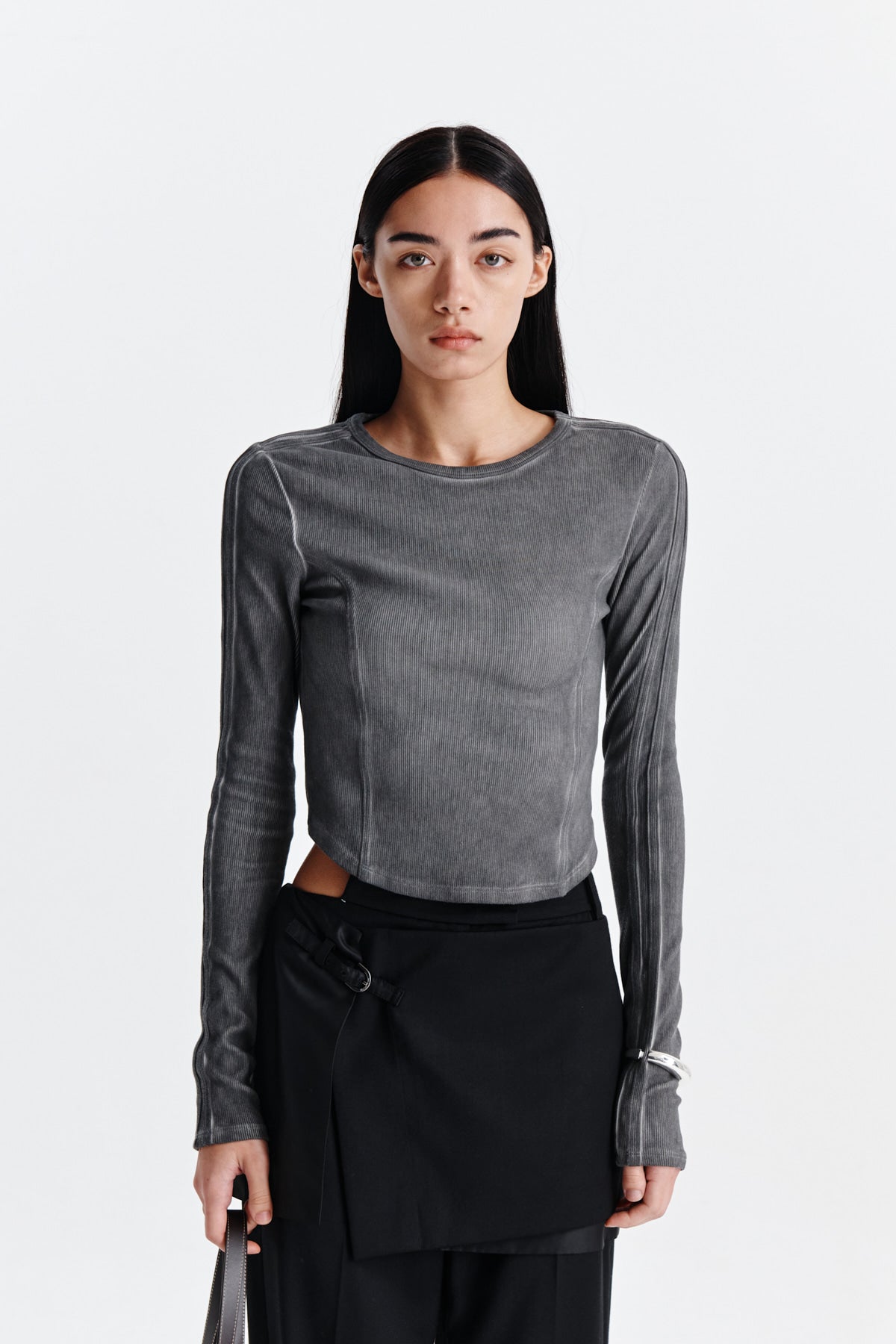 [matinkim] SLEEVE BINDING WASHED TOP IN CHARCOAL