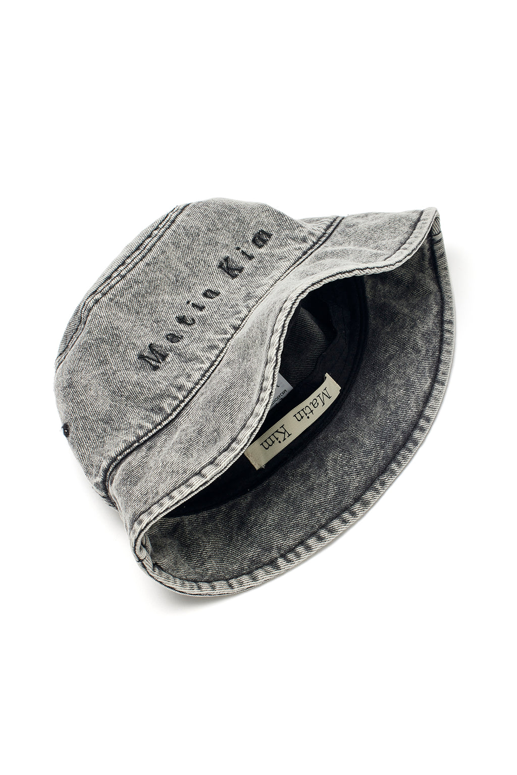 [matinkim] MATIN BLACK DENIM BUCKET HAT IN GREY