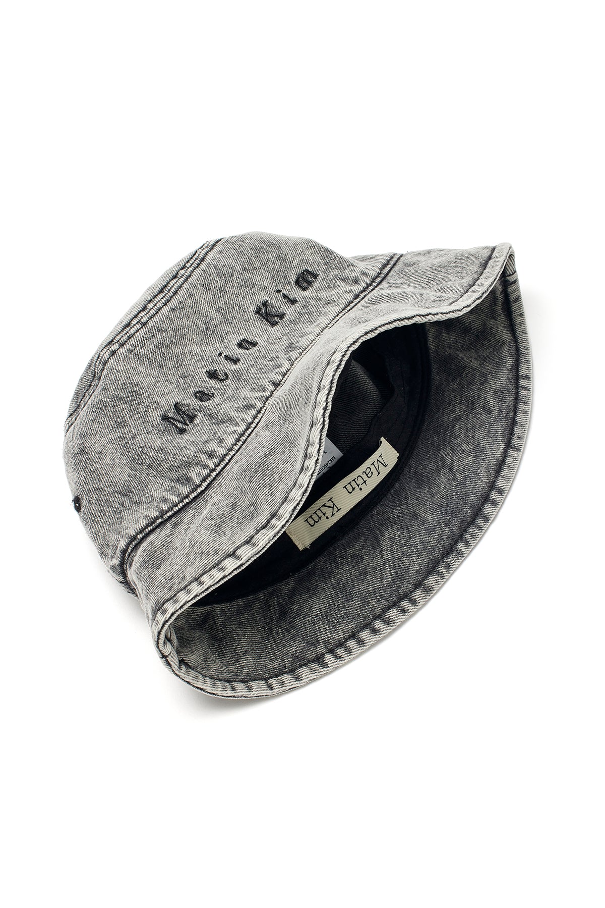 [matinkim] MATIN BLACK DENIM BUCKET HAT IN GREY