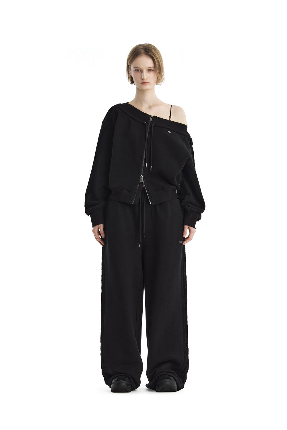Treemingbird Tmb Off-Shoulder Sweat Set-Up Zip-Up Black